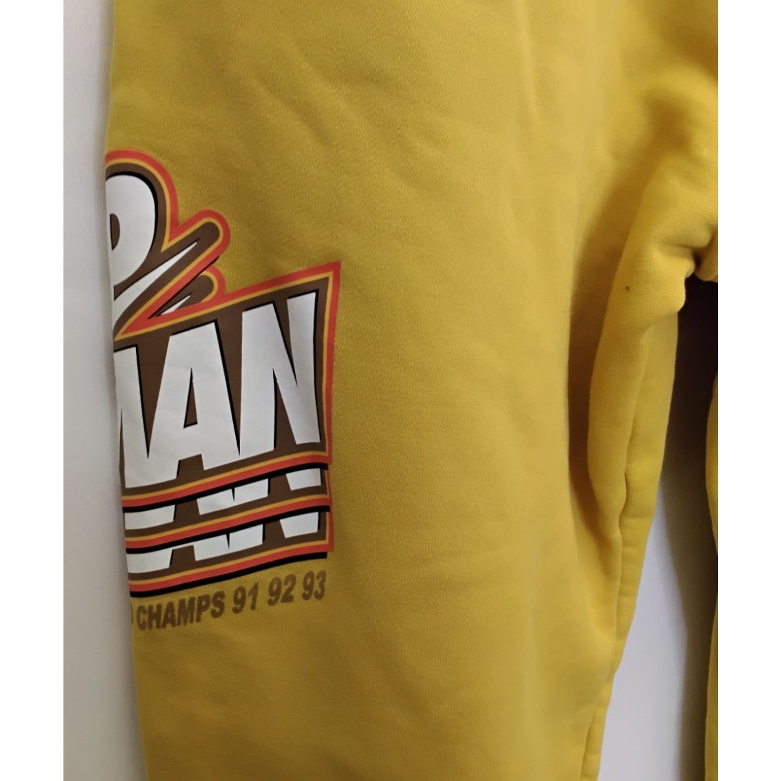 Nike Nike Jump Man Jordan Joggers Men's L Yellow NBA World Champs Size US 38 / EU 54 - 7 Thumbnail