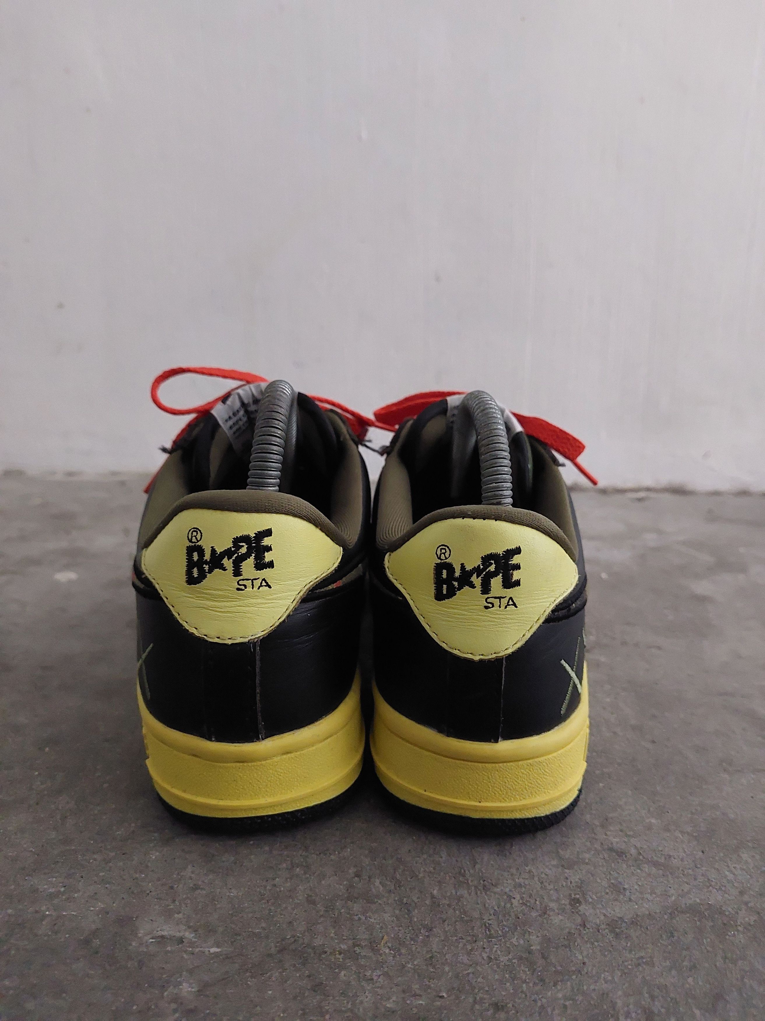 Bape × Kaws 2005 Bape x Kaws Bapesta Size US 6 / EU 39 - 6 Thumbnail