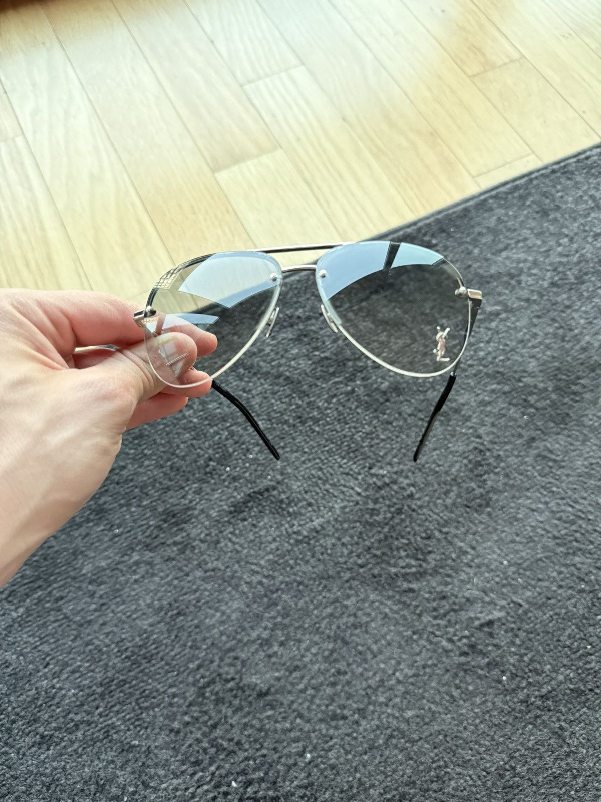 YSL Saint Laurent Logo Sunglasses