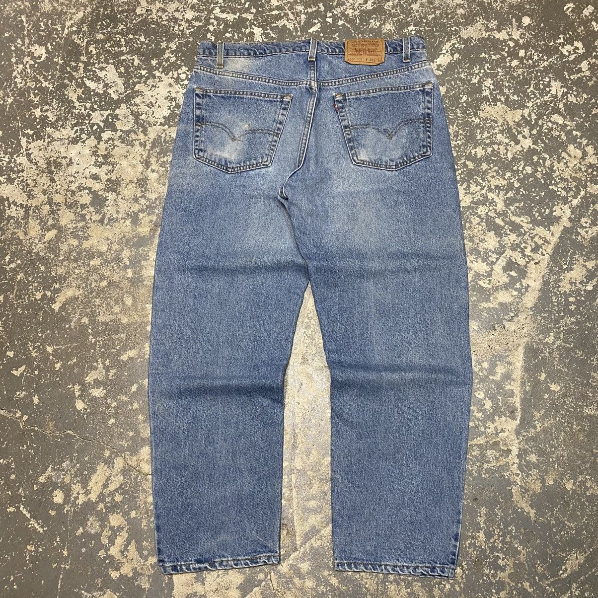 Levi's × Vintage Vintage Levi’s 550 Relaxed Fit Blue Denim Jeans USA 90s Size US 36 / EU 52 - 1 Thumbnail