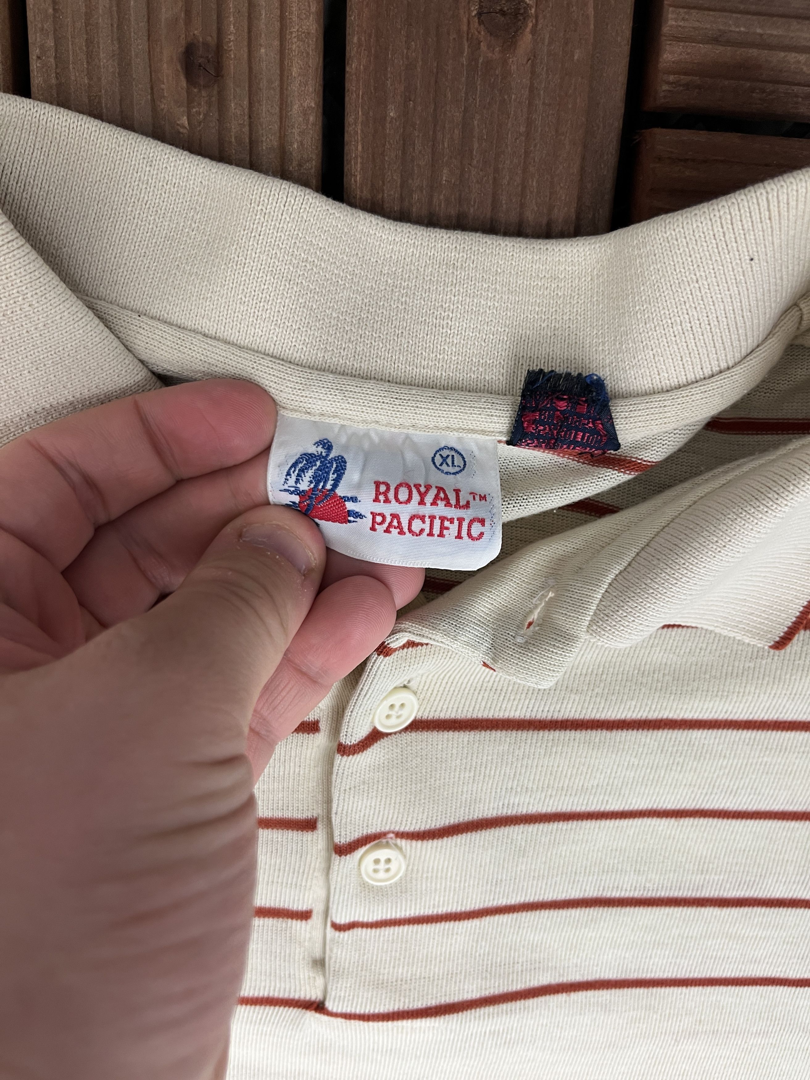 Vintage Hawaii Embroidered Vintage Beige Striped Collared Shirt Size US XL / EU 56 / 4 - 5 Thumbnail