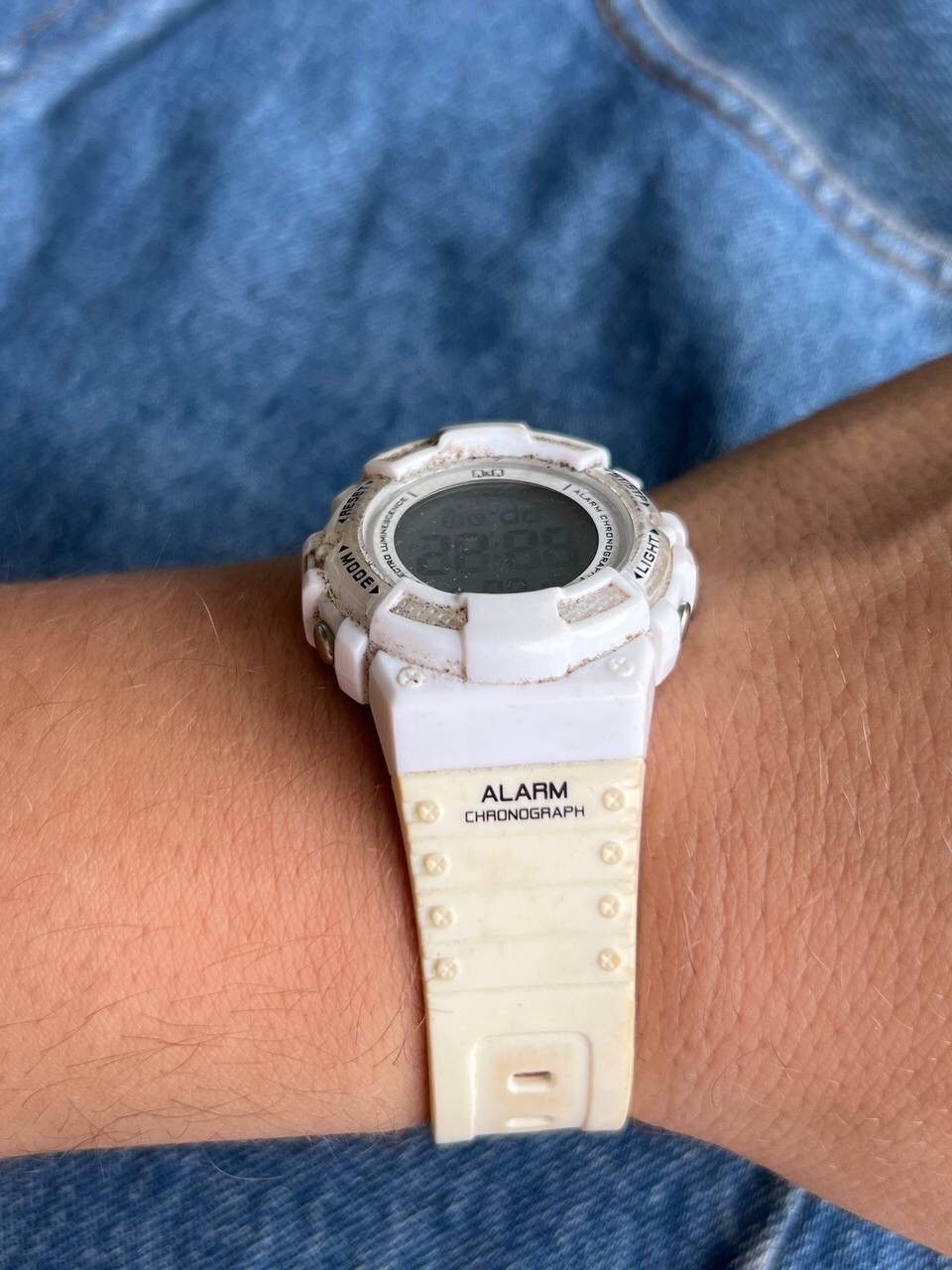 Japanese Brand Futuristic Vintage QQ Japanese Style Digital Watch 200's Y2K Size ONE SIZE - 2 Thumbnail