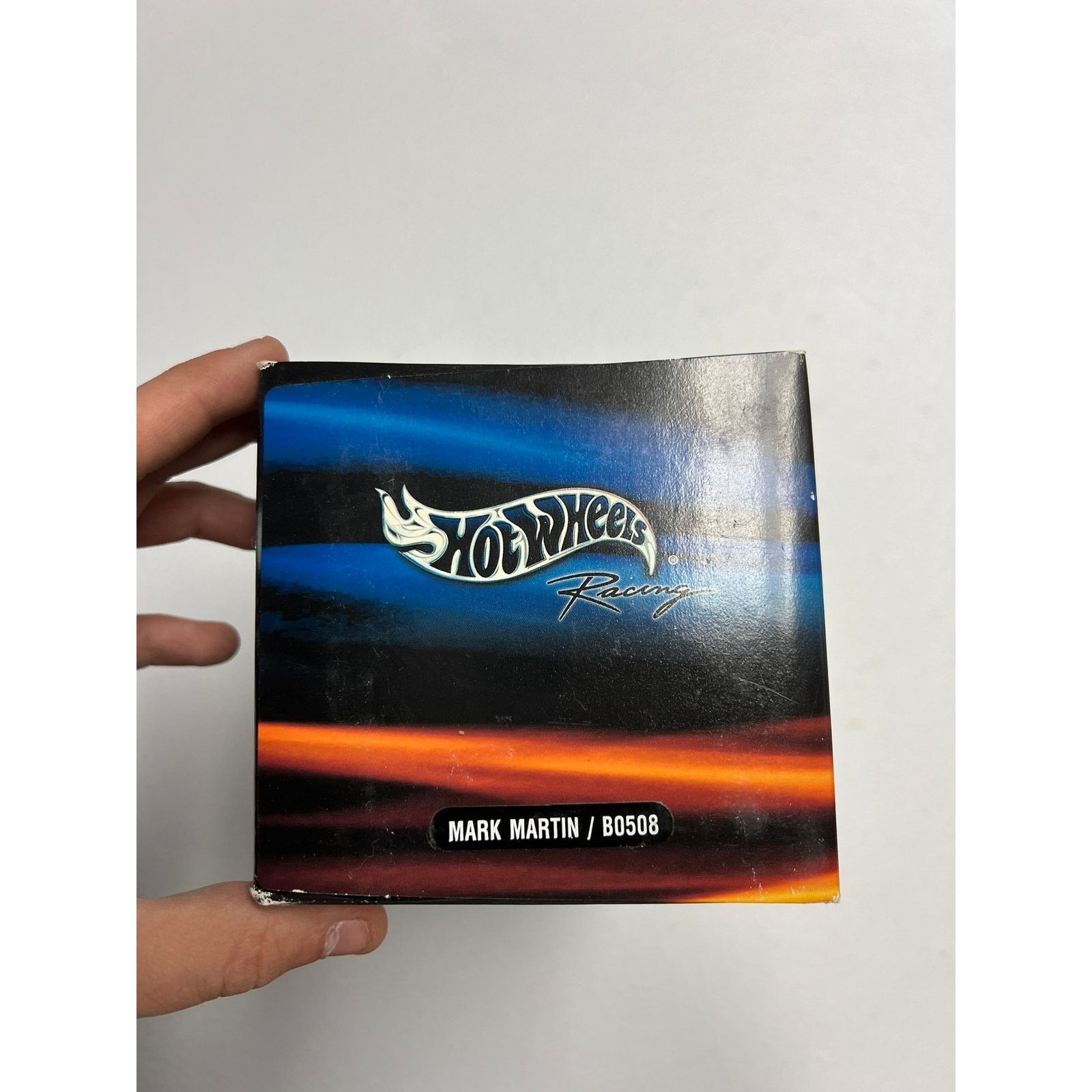 NASCAR Hot Wheels Racing Mark Martin B0508 Pfized Nascar Model 1:24 Size ONE SIZE - 6 Thumbnail