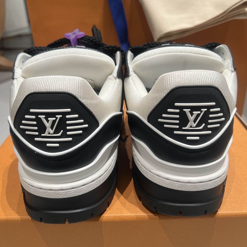Louis Vuitton Louis Vuitton Trainer Maxi Low-Top Sneakers -2508 Size US 8.5 / EU 41-42 - 3 Thumbnail
