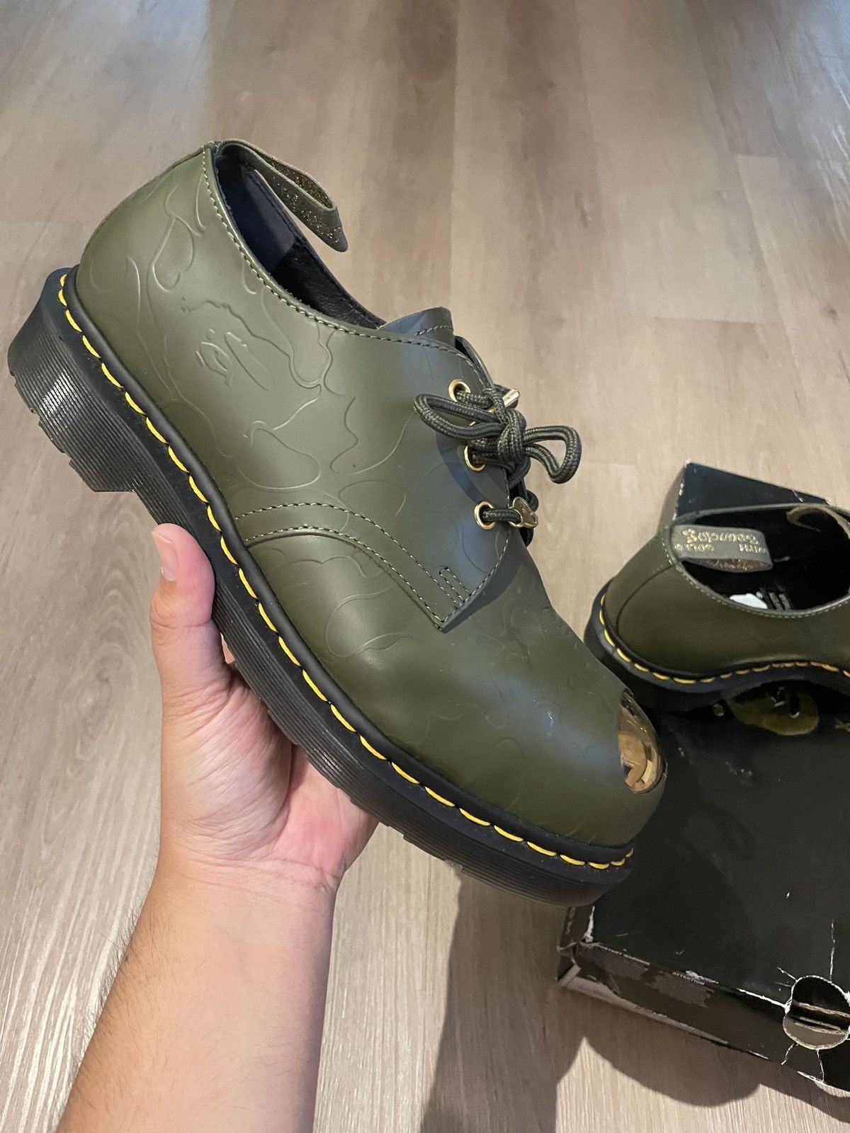 Dr martens petri best sale