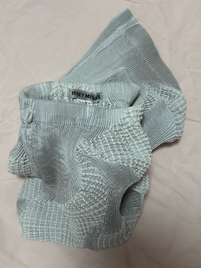 Issey Miyake Issey Miyake Flower bud skirt Size 25" / US 0 / IT 36 - 3 Thumbnail