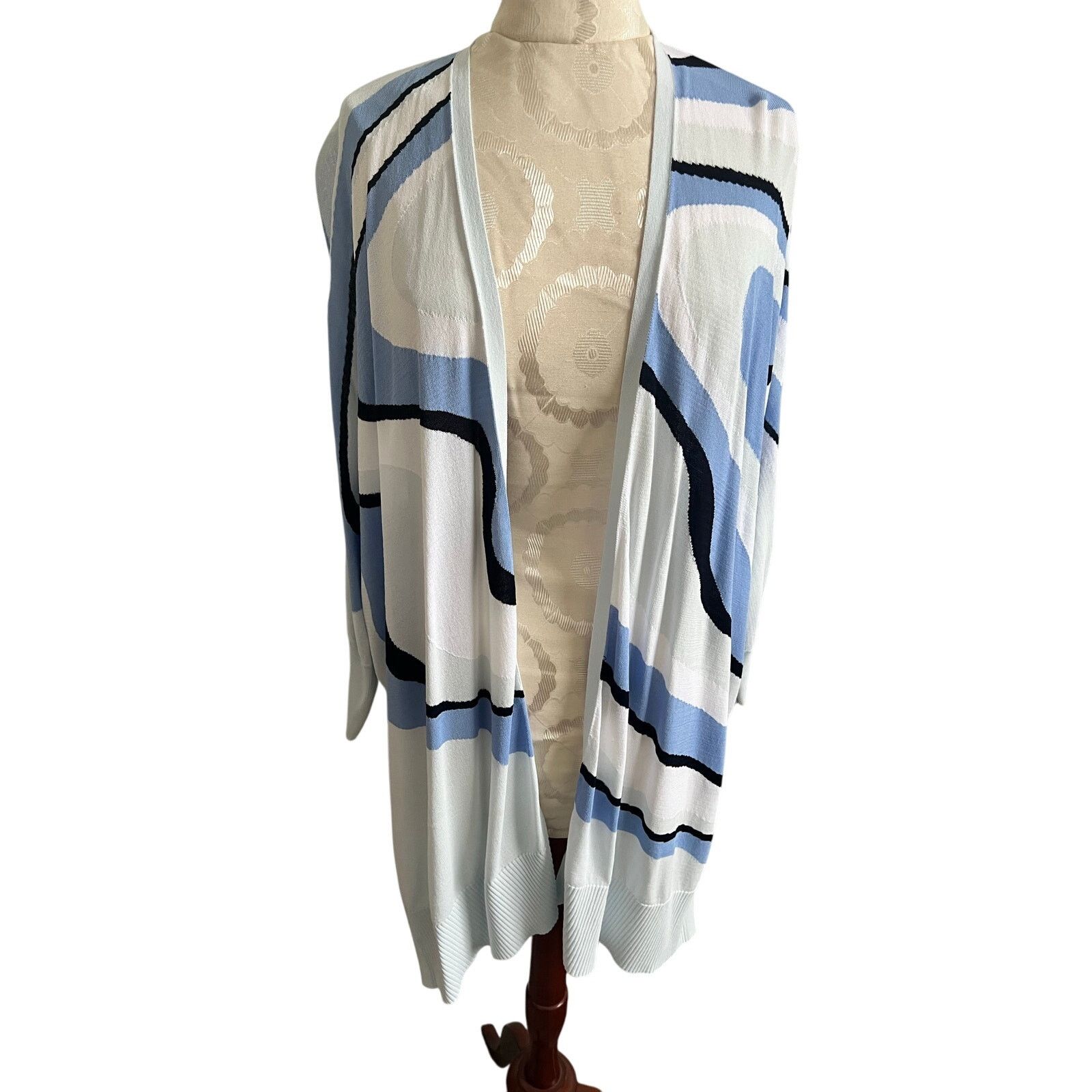 Chicos Chico’s Swirl Open Front Cardigan Size 0 (US Size Small) Size S / US 4 / IT 40 - 1 Thumbnail