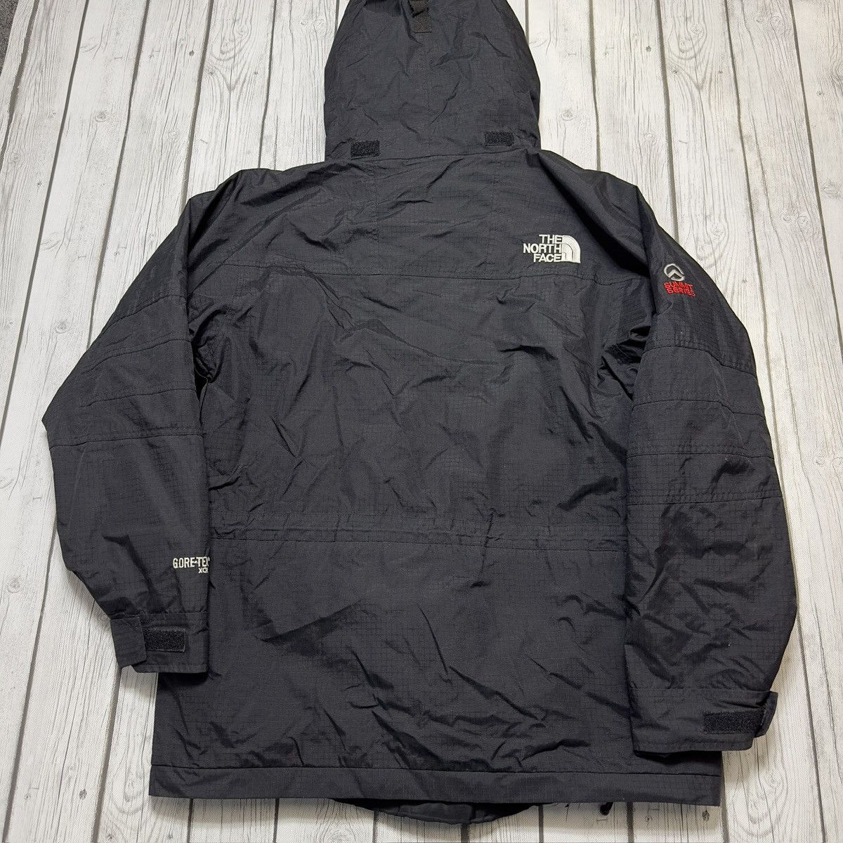 The North Face Vintage The North Face Summit Series Gore Tex jacket Size US S / EU 44-46 / 1 - 2 Thumbnail