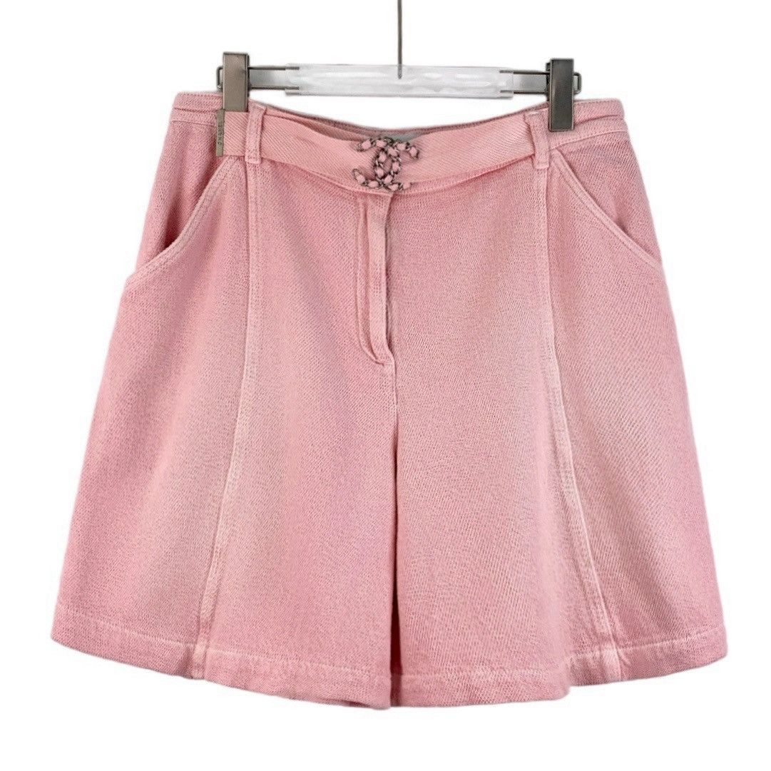 Chanel Chanel Pink Vintage Logo Cotton Casual Denim Shorts K26WX Size 27" / US 4 / IT 40 - 1 Thumbnail