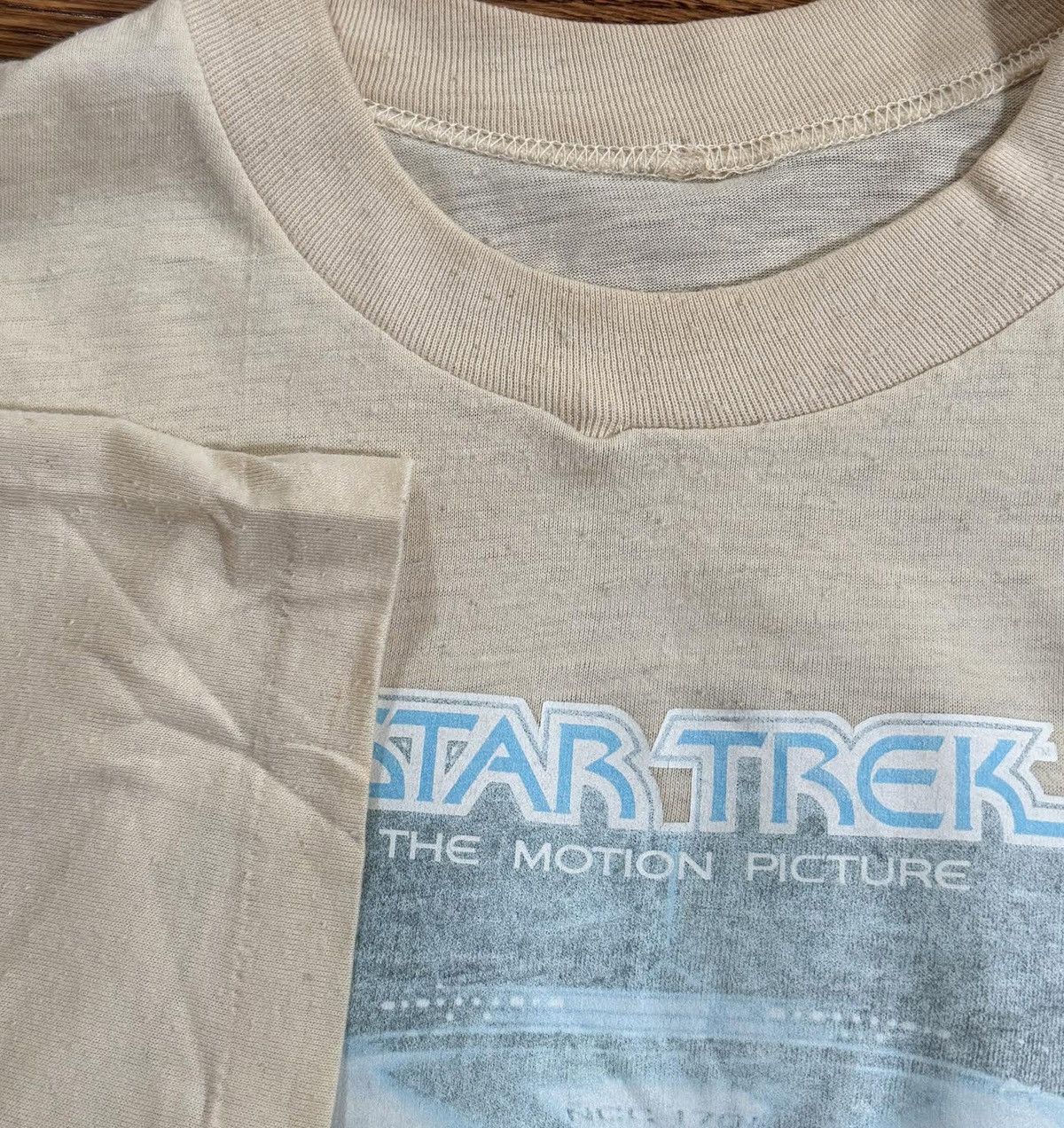 Vintage Vintage Star Trek The Motion Picture T Shirt (Size L) Size US L / EU 52-54 / 3 - 4 Thumbnail