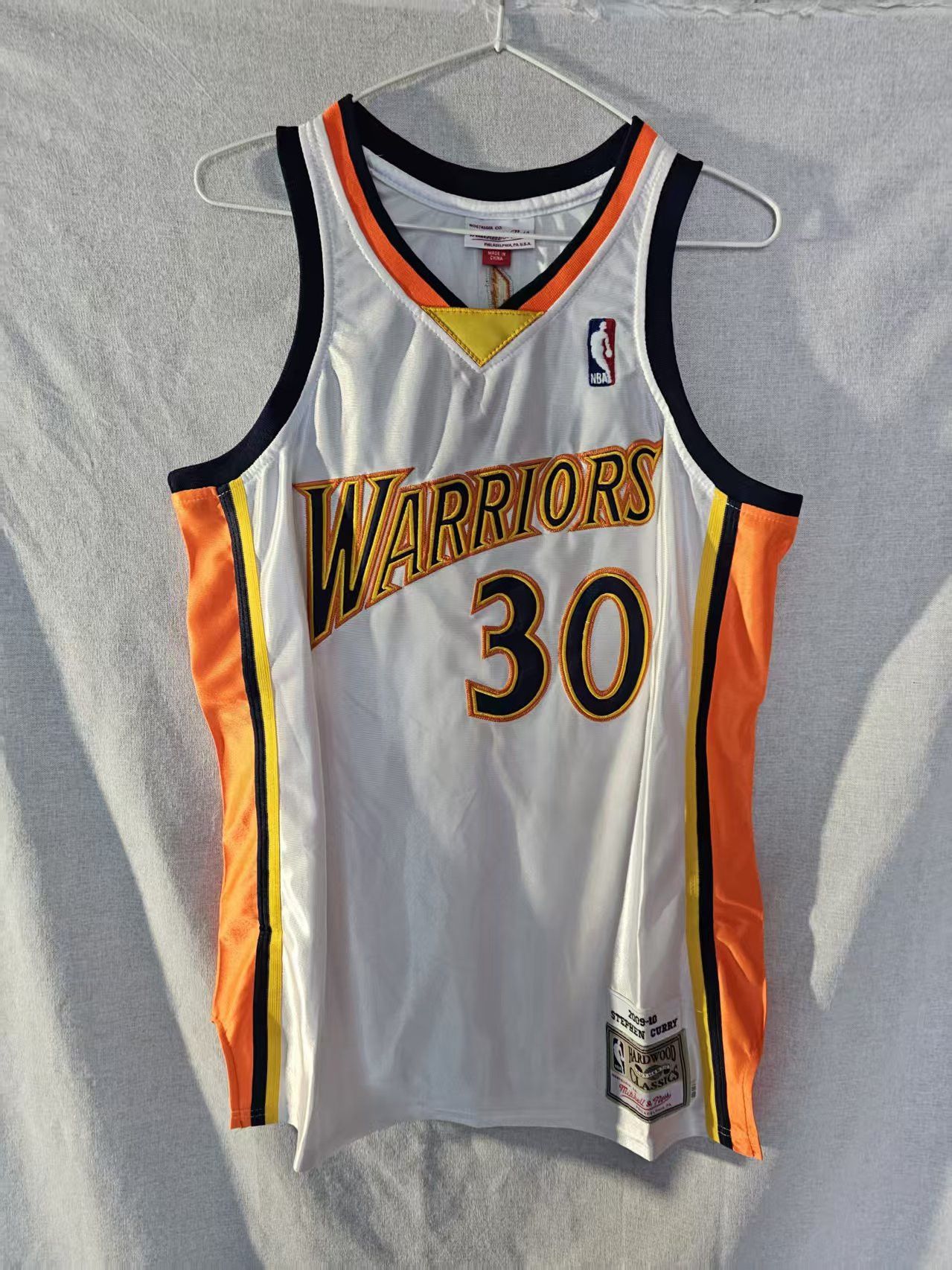 NBA Warriors #30 Stephen Curry Jersey Double Stitched M Size US M / EU 48-50 / 2 - 1 Thumbnail