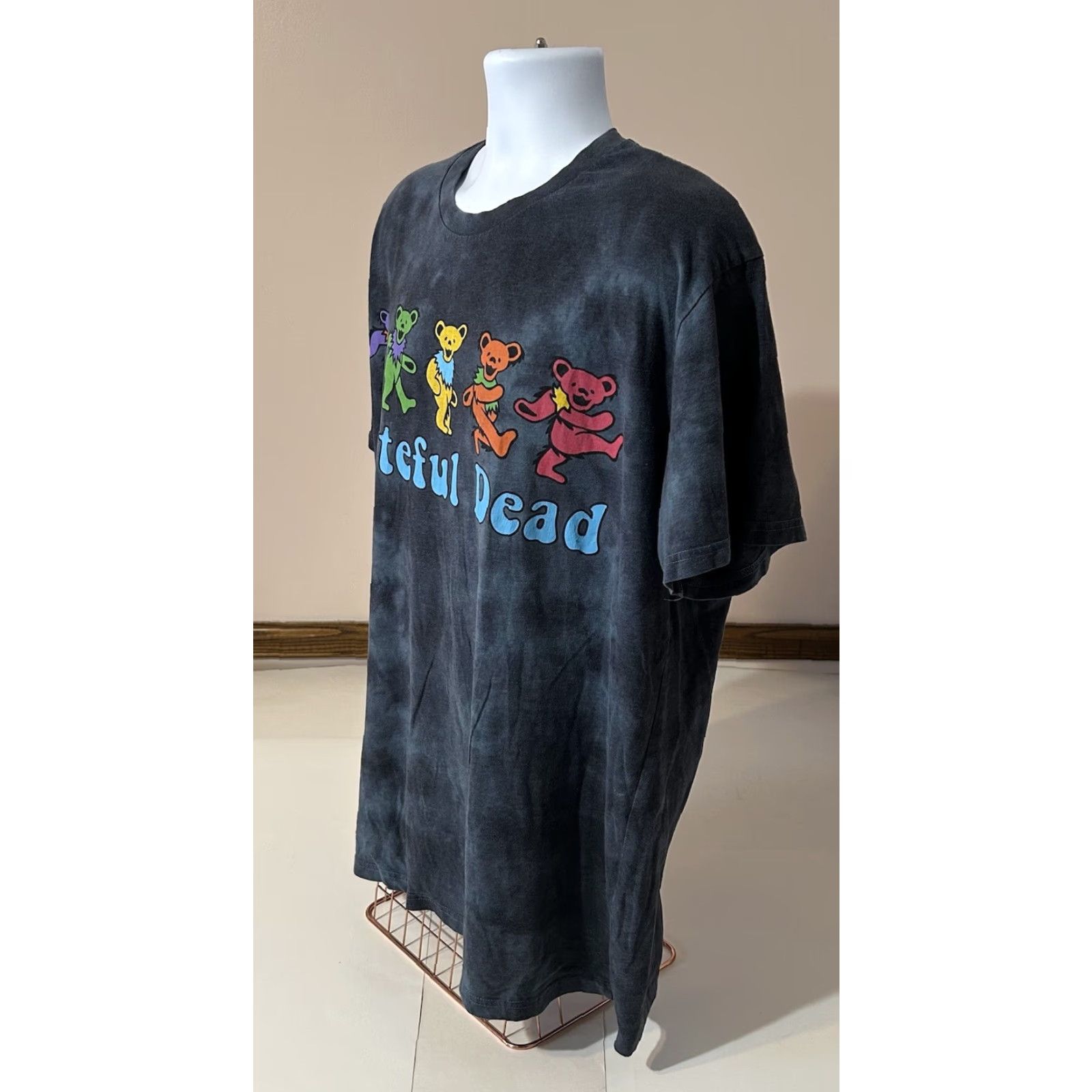 Vintage Grateful Dead Dancing Bears Shirt Men 2XL Blue Tie Dye Short Sleeve 2021 Size US XXL / EU 58 / 5 - 6 Thumbnail