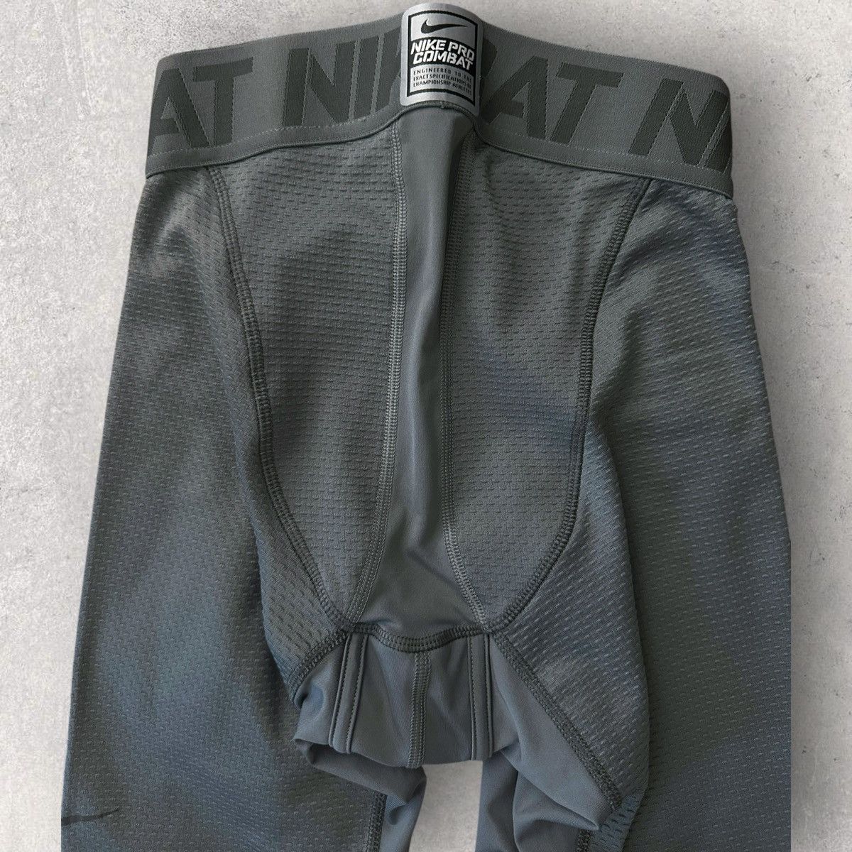 Nike Nike Pro Combat Compression Pants Size US 30 / EU 46 - 4 Thumbnail