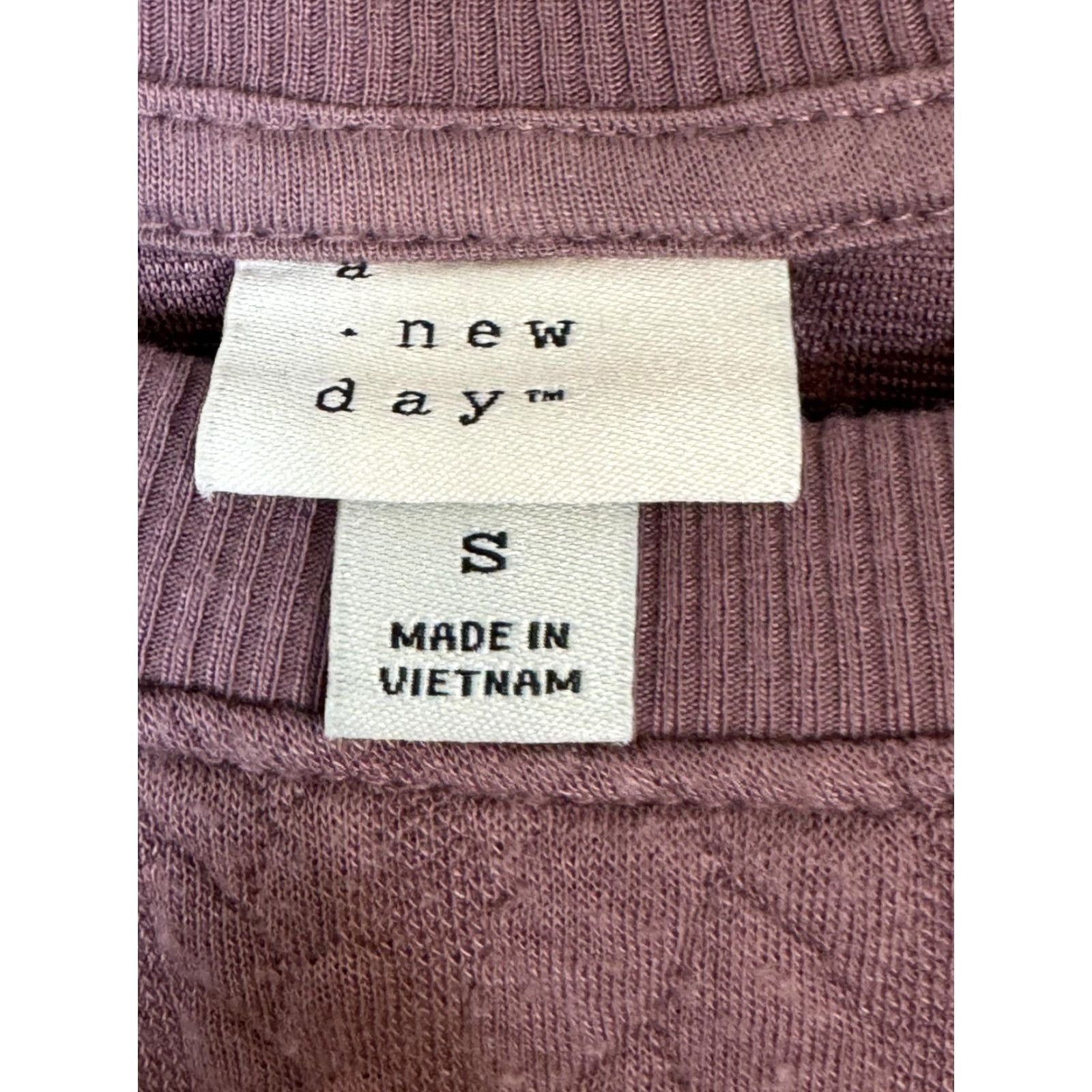 Vintage A New Day Sweater Shirt Mauve Crew Neck Long Sleeve S Womens Pullover Waist Length Casual Work Fall Winter Size S / US 4 / IT 40 - 5 Thumbnail