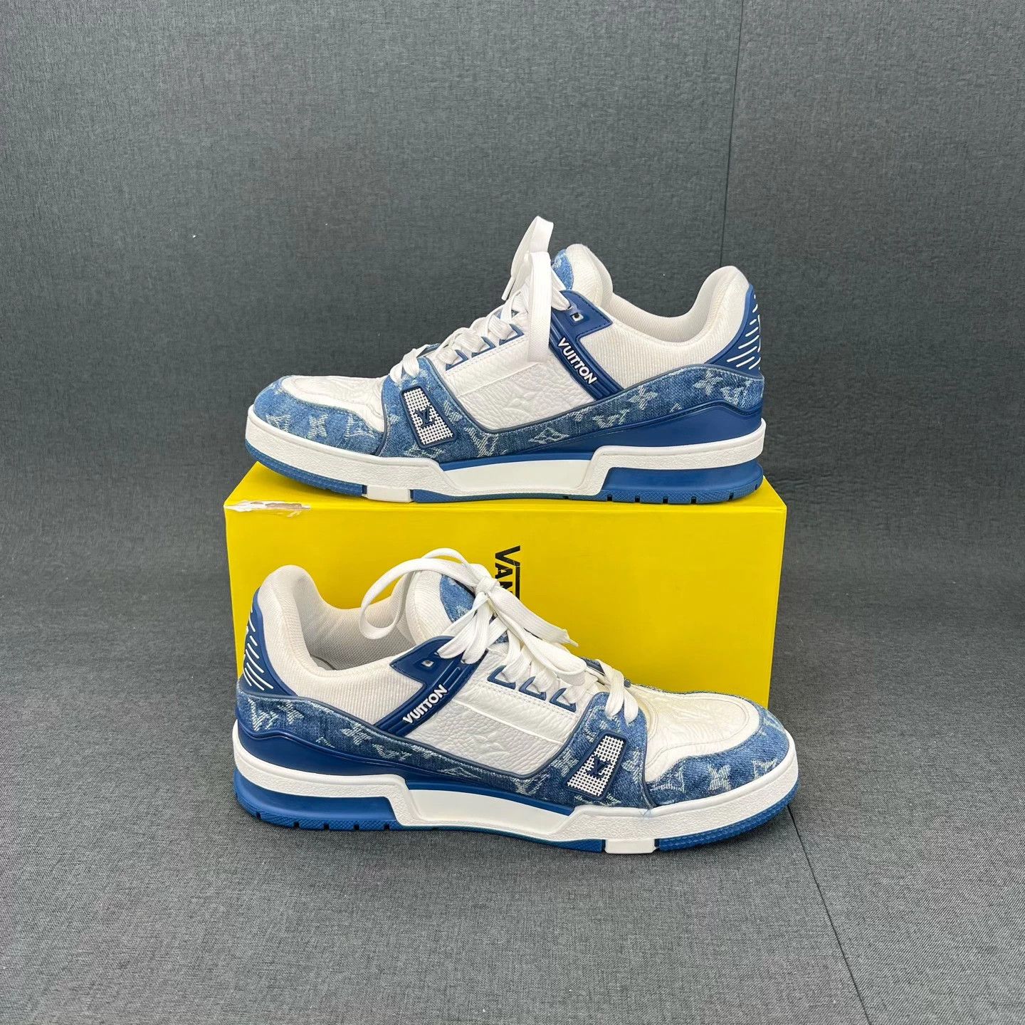 Louis Vuitton LV Trainer White Blue Denim 9 Worn a few, sole intact Size US 9 / EU 42 - 3 Thumbnail