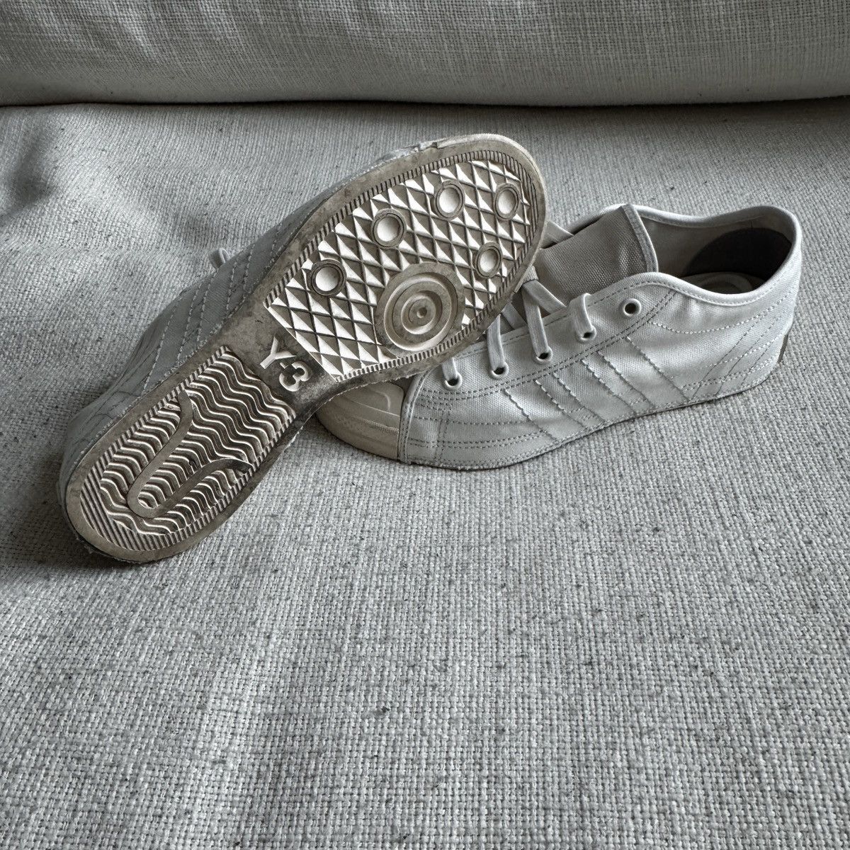 Adidas × Y-3 Adidas Y-3 Nizza Low in White Talc Size US 8.5 / EU 41-42 - 2 Thumbnail