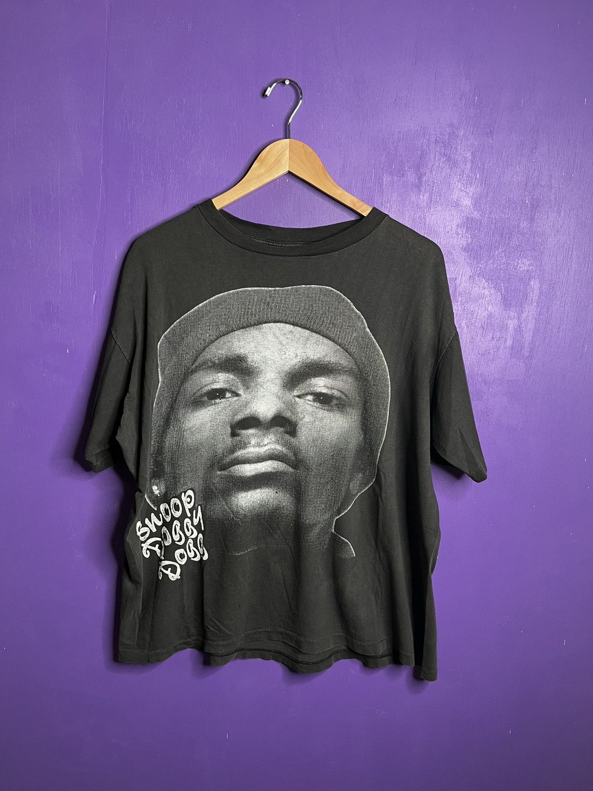 image of Rap Tees x Snoop Dogg Vintage 90's Snoop Doggy Dogg Gin N Juice Rap Tee in Black, Men's (Size XL)