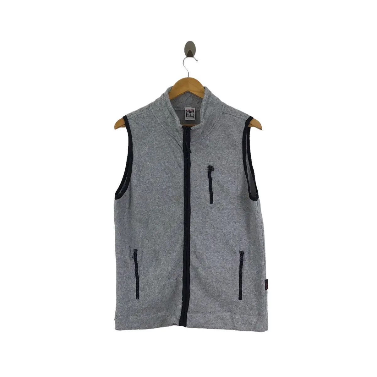 Vision Streetwear Vintage VISION STREET WEAR Skateboard Fleece Vest Size US L / EU 52-54 / 3 - 1 Thumbnail