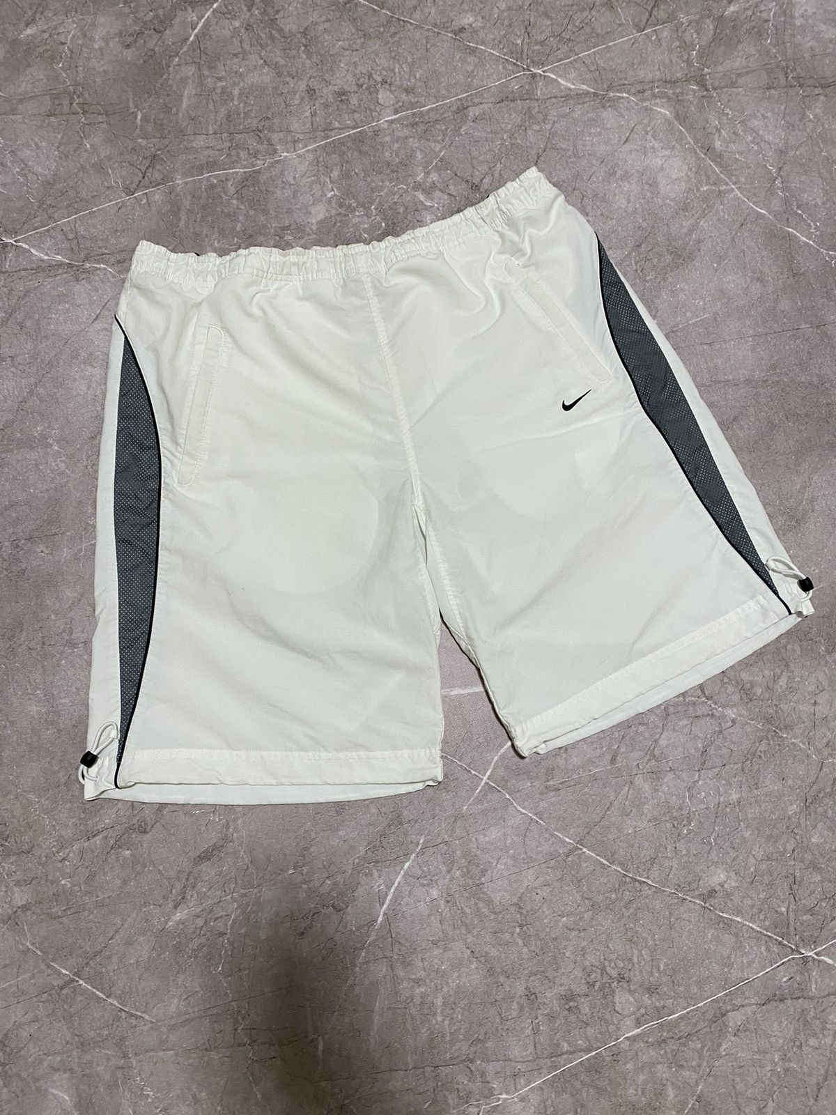 Nike × Vintage Vintage Y2K Nike Mini Swoosh Drill Baggy Oversized Shorts Size US 34 / EU 50 - 1 Thumbnail