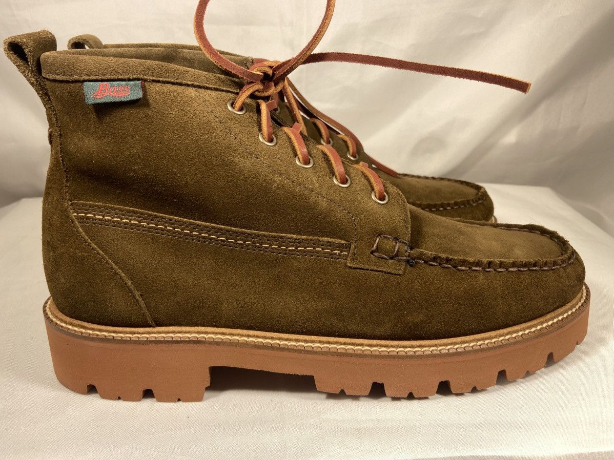 G.H. Bass & Co. Suede Ranger Moc Boot Olive Size US 9.5 / EU 42-43 - 3 Thumbnail