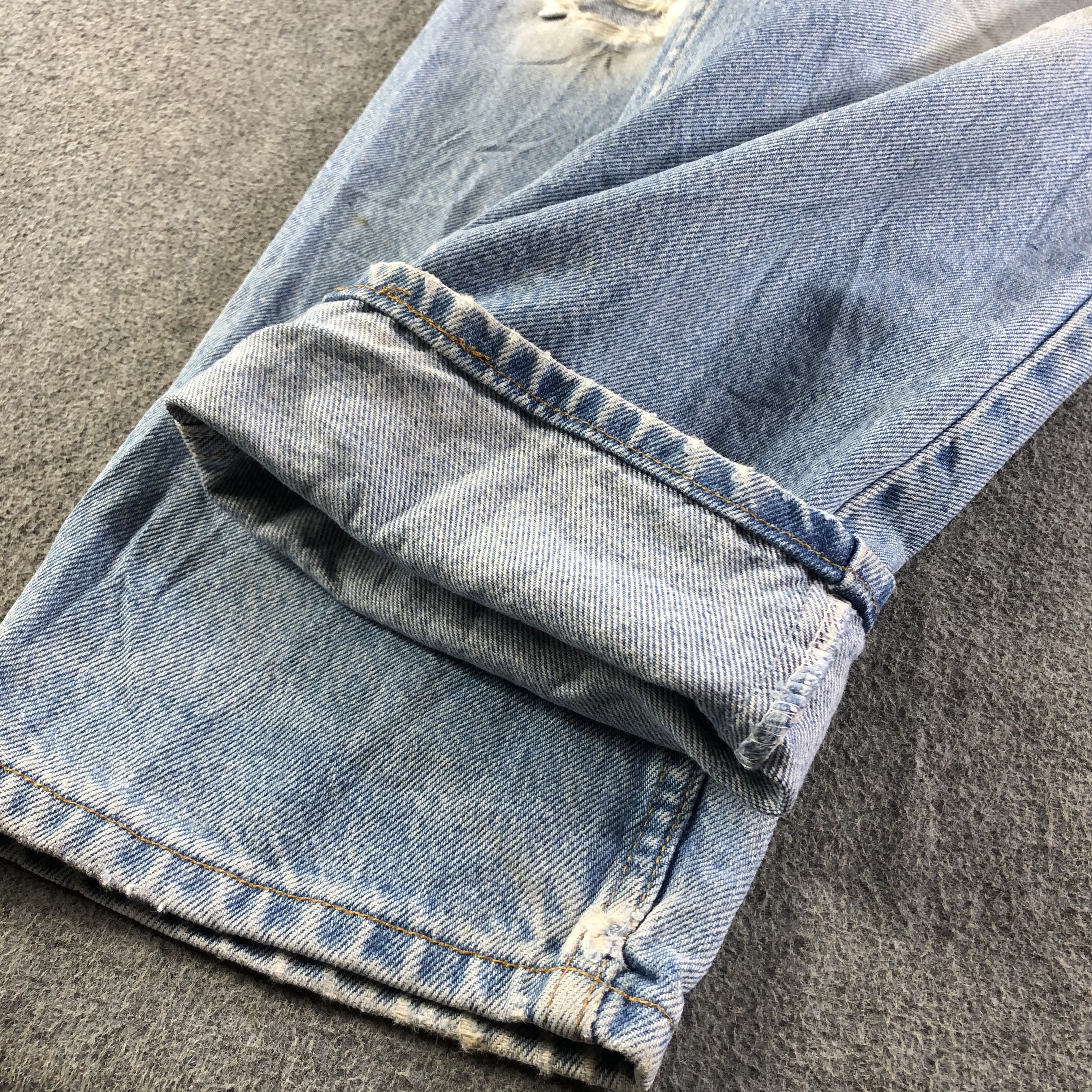 Levi's Vintage 90s Light Wash Levis Jeans-J3191 Size US 32 / EU 48 - 6 Thumbnail