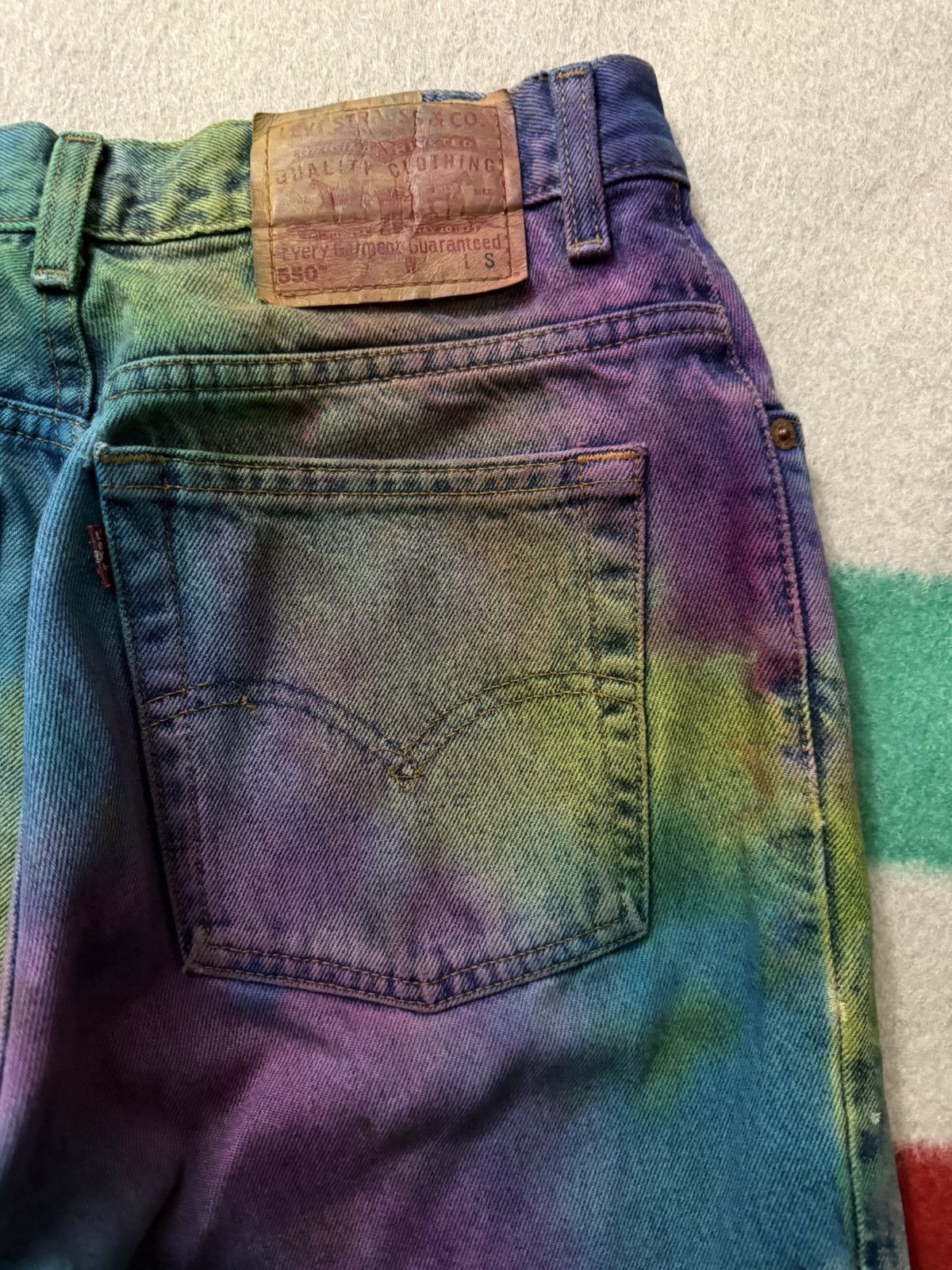 (SOUND)+(VISION) × Levi's × Levi's Vintage Clothing Vintage 90s Tie Dye Paint Splatter 550 Levi’s Jeans 28x28 Size US 28 / EU 44 - 8 Thumbnail
