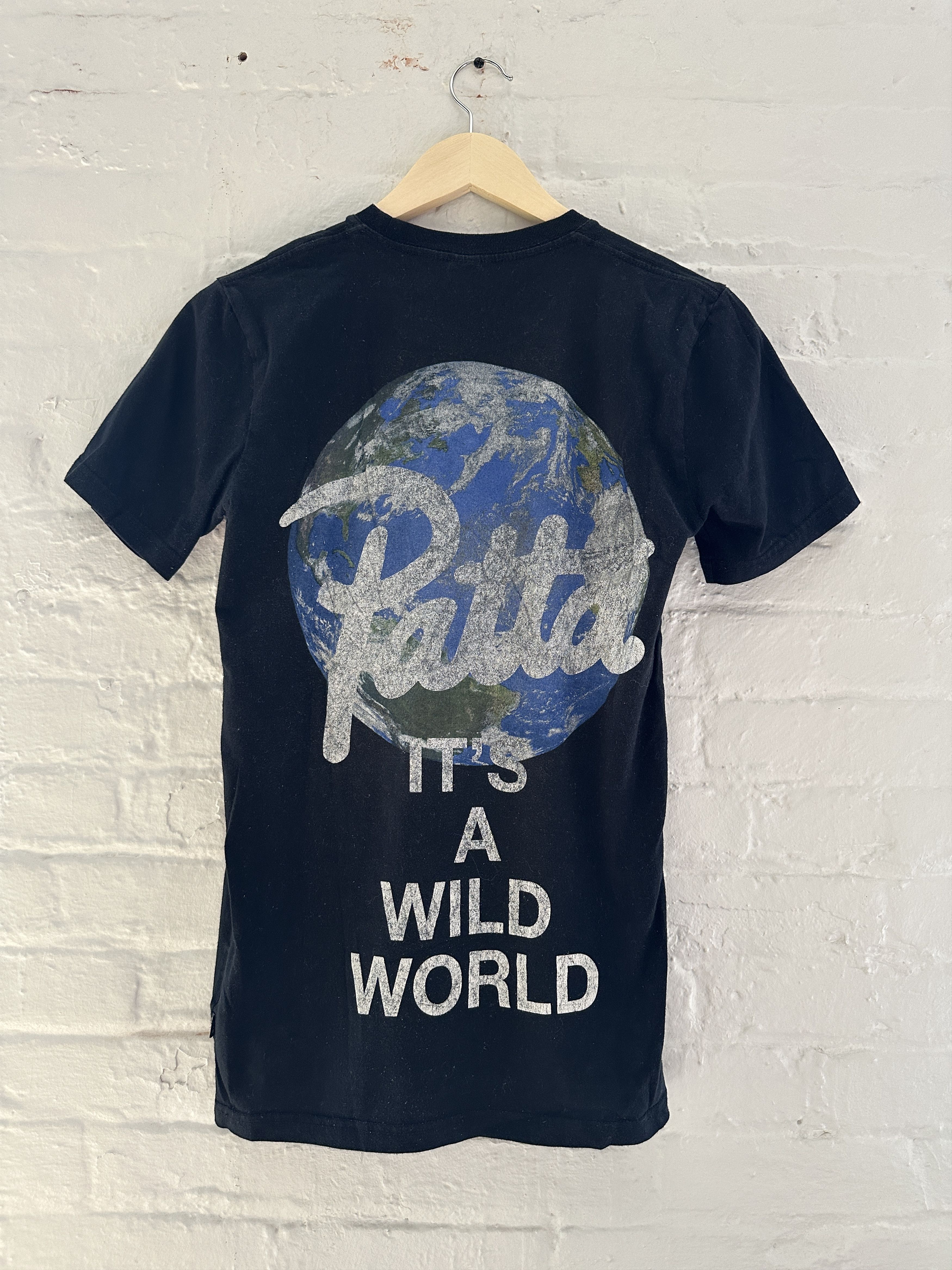 Patta Patta It's a Wild World Tee Size US XS / EU 42 / 0 - 1 Thumbnail
