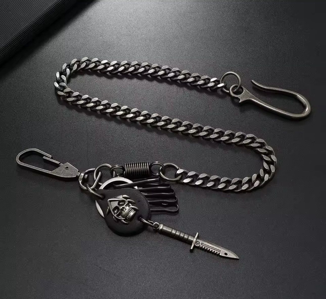 Other Black Skull & Dagger Chain Keychain | Gothic, Streetwear Size ONE SIZE - 3 Thumbnail