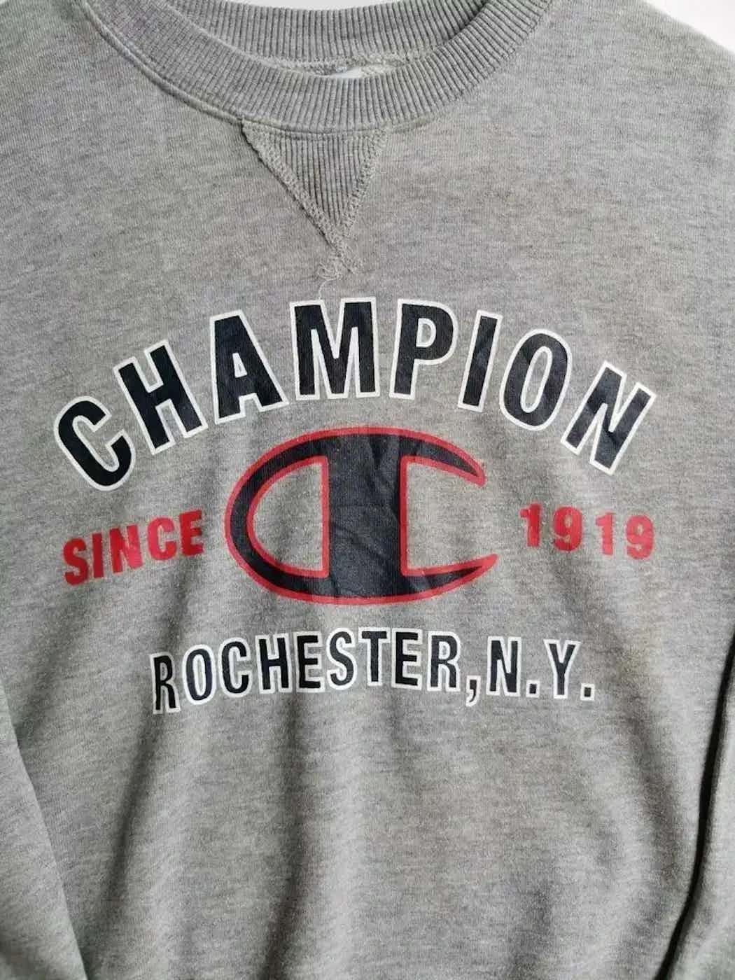 Champion Vintage Champion 1919 Rochester NY Sweatshirt Size US M / EU 48-50 / 2 - 2 Thumbnail