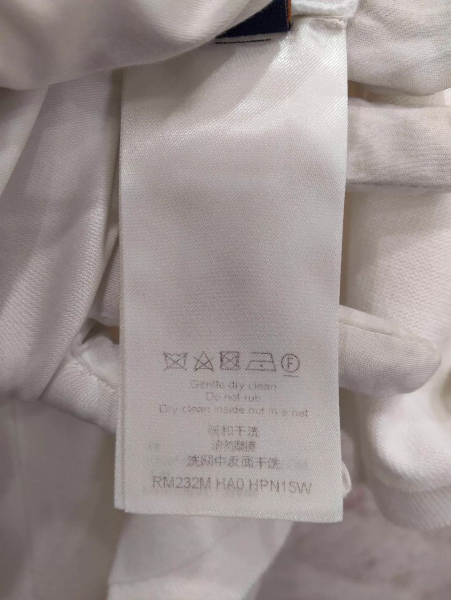 Louis Vuitton Louis Vuitton White Logo Knit Short-Sleeve M Size US M / EU 48-50 / 2 - 4 Thumbnail