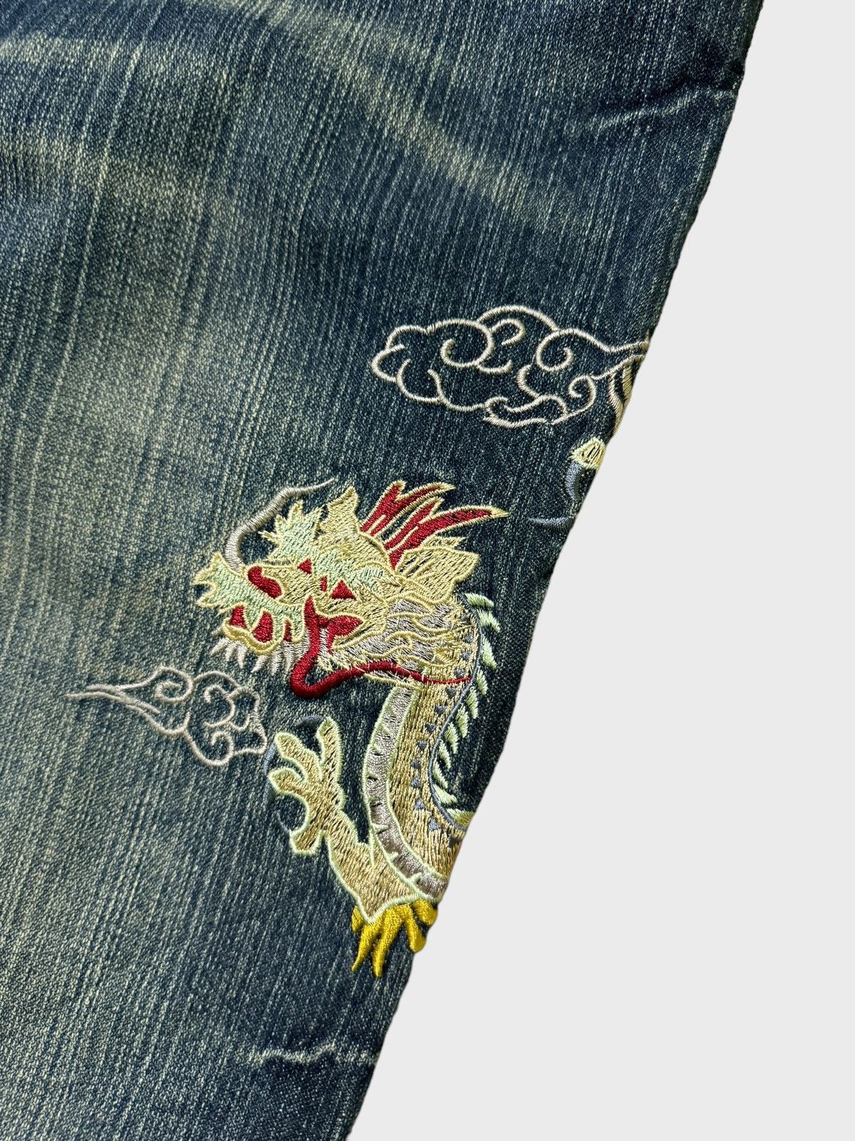Vintage VINTAGE JAPANESE TRADITION SOLBERRY DRAGON EMBROIDERED DENIM Size US 30 / EU 46 - 15 Thumbnail