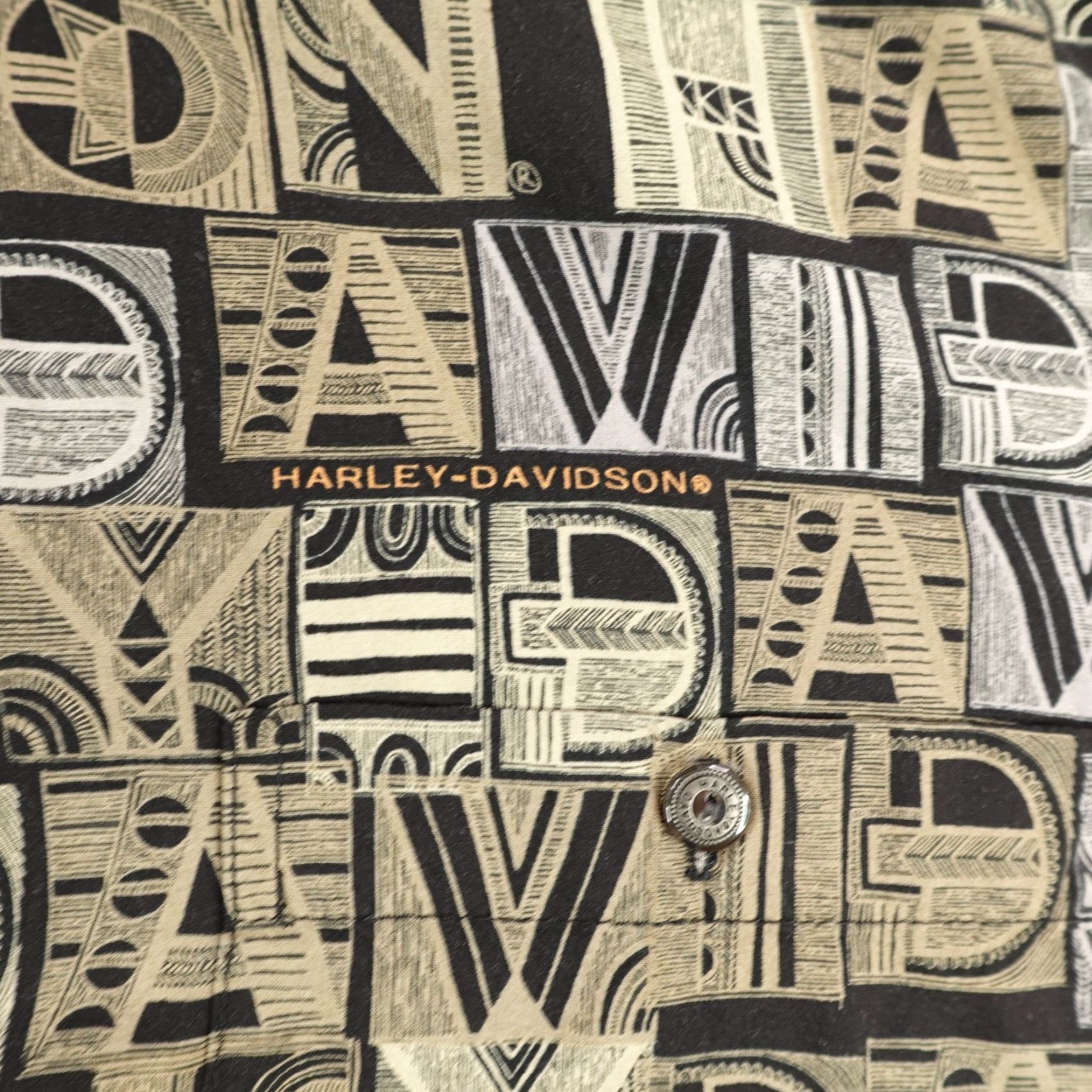 Harley Davidson VINTAGE Harley-Davidson Shirt Mens Large Short Sleeve Button Up Motorcycle Biker USA Retro Geometric 90s Size US L / EU 52-54 / 3 - 3 Thumbnail