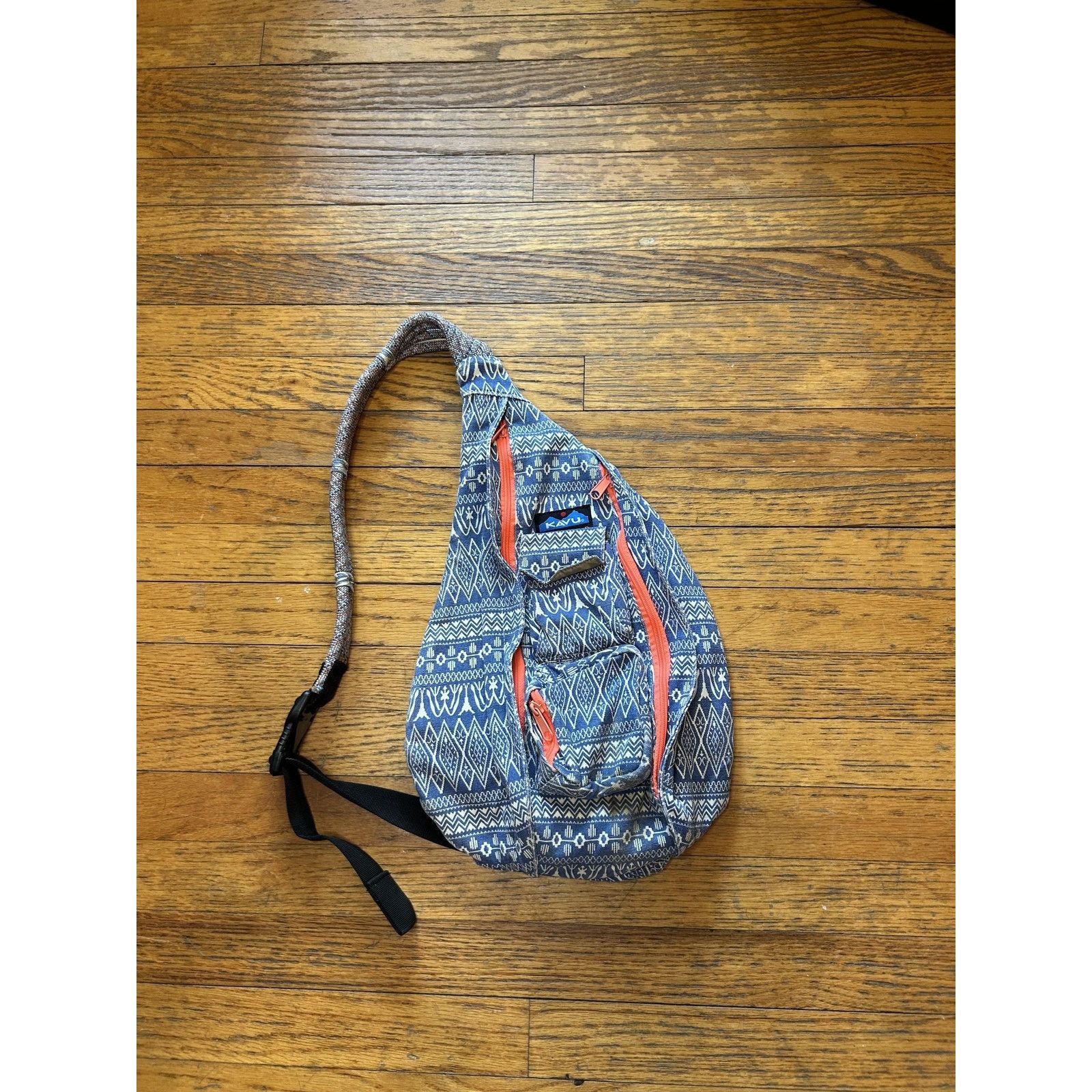 KAVU KAVU Rope Sling Bag Womens Blue White Aztec Pattern Backpack Size ONE SIZE - 3 Thumbnail