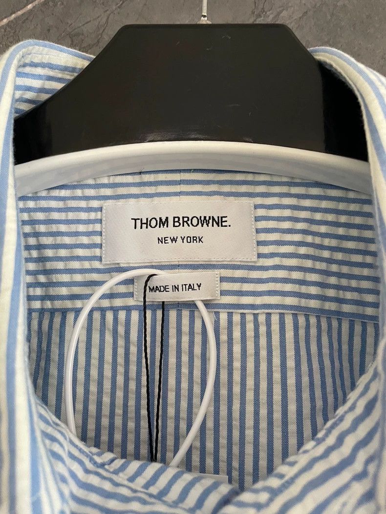 Thom Browne Thom Browne The striped shirt is blue Size US XL / EU 56 / 4 - 2 Thumbnail