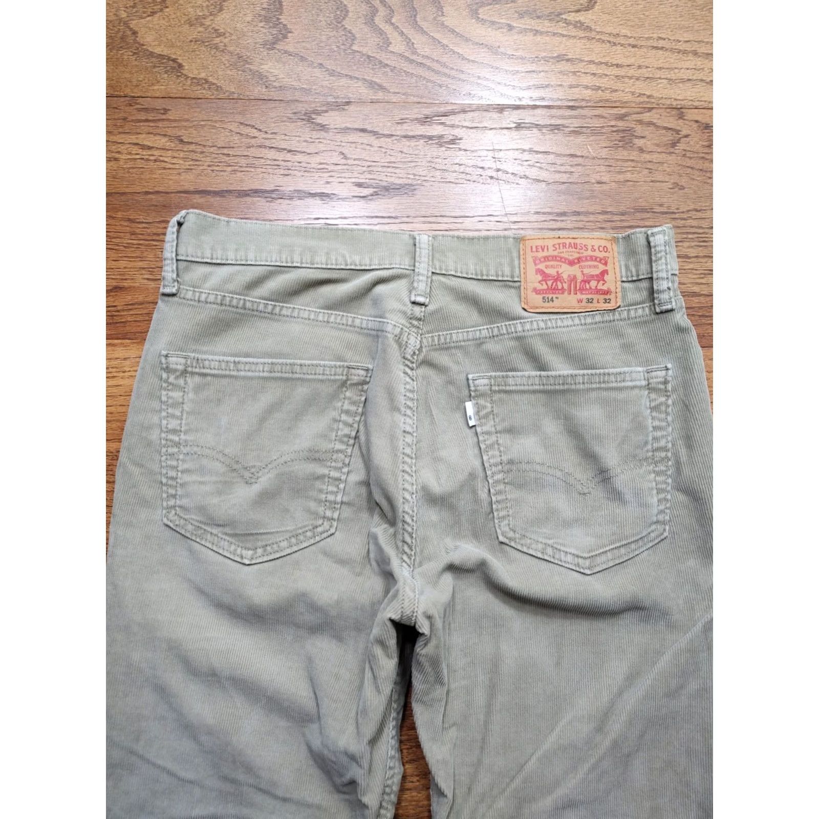 Levi's VINTAGE Levis Corduroy Pants 514 Mens 32x32 Brown 5-Pocket Straight Leg Levi's Logo Button Zipper Pants Mens Regular Brown Size US 32 / EU 48 - 3 Thumbnail