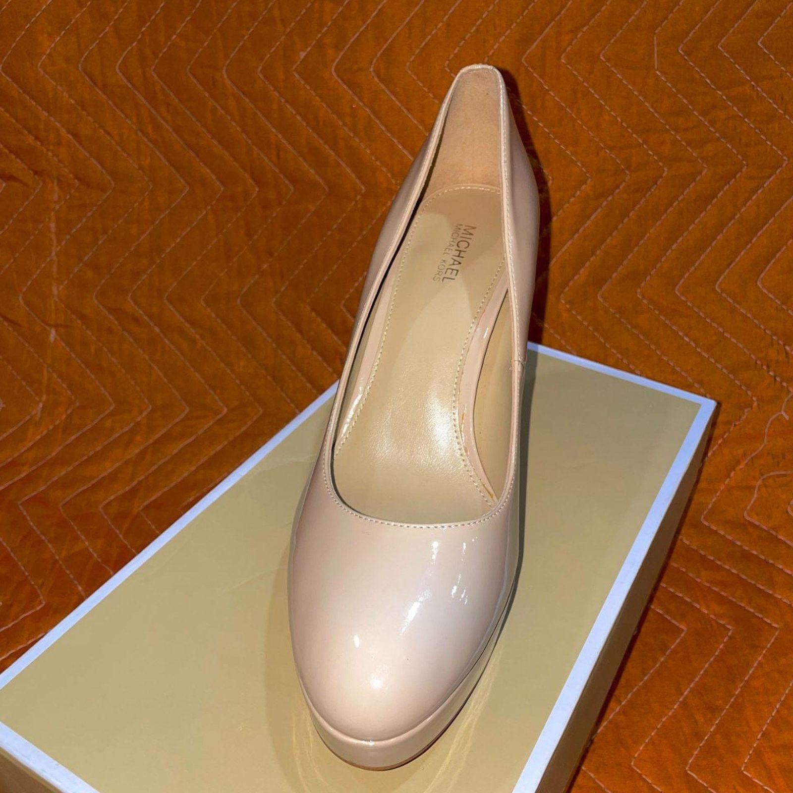 Michael Kors Light Blush Color Michael Kors Chantal Platform Pumps Size US 8 / IT 38 - 3 Thumbnail