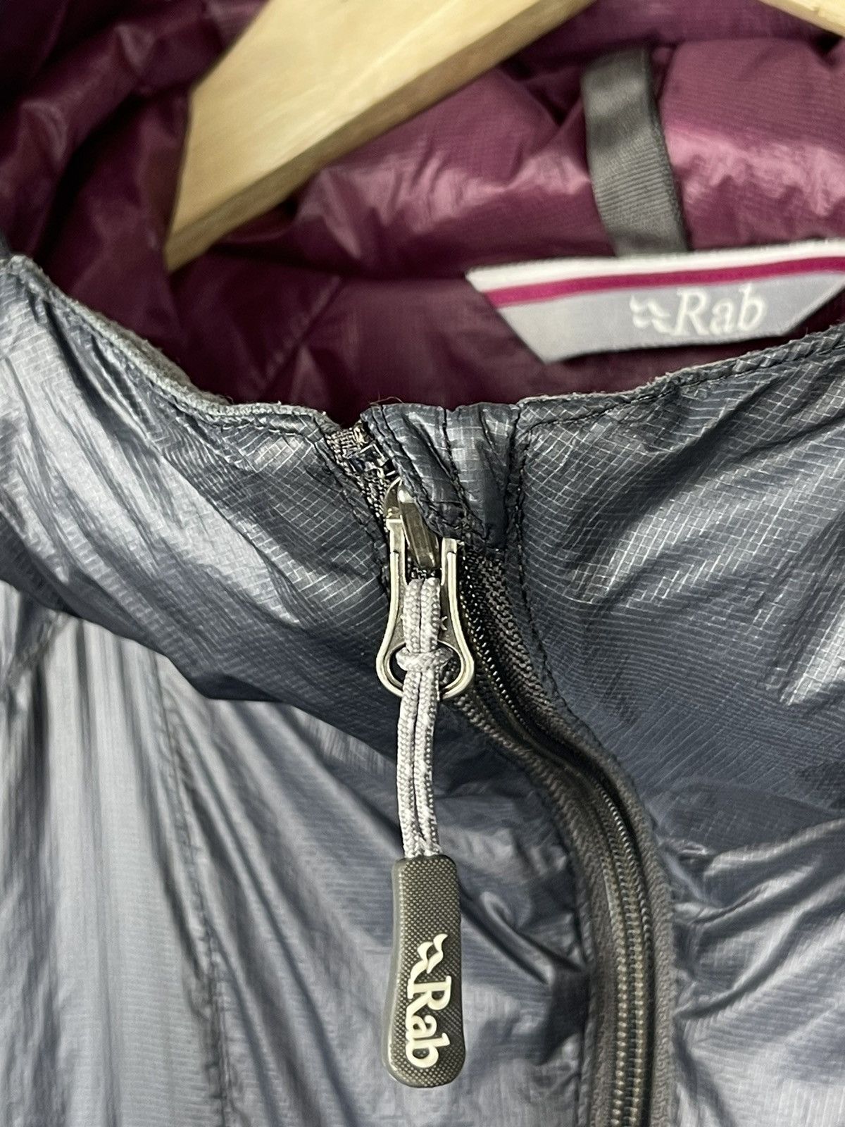 Rab Rab Microlight Primaloft Puffer Hiking Woman’s Jacket SizeM Size M / US 6-8 / IT 42-44 - 6 Thumbnail