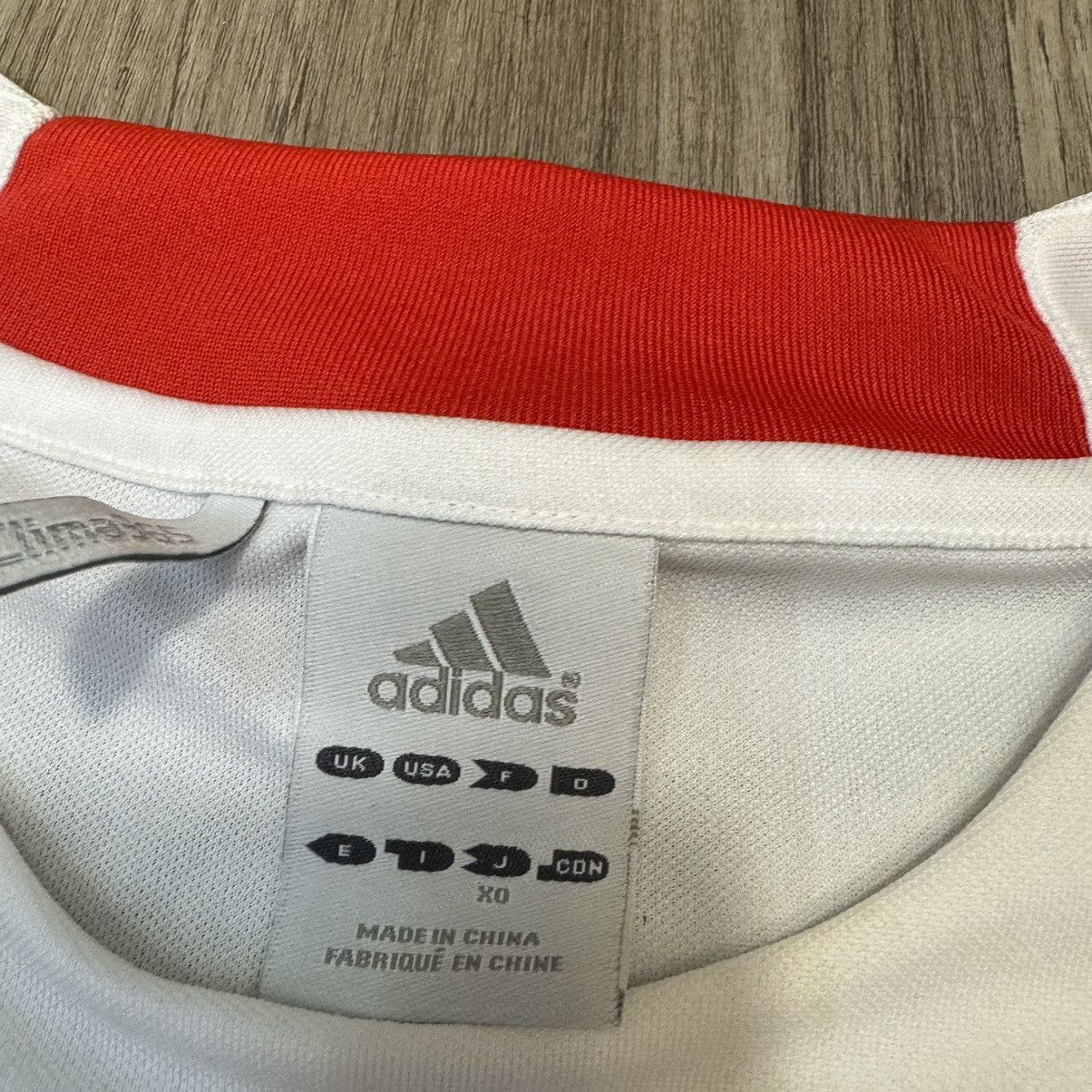Adidas Japan 08/09 longsleeves away shirt Size US L / EU 52-54 / 3 - 6 Thumbnail