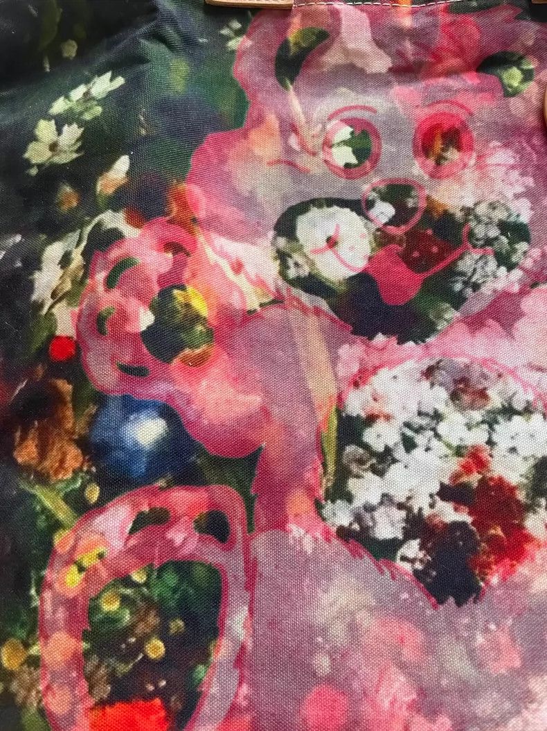 Vivienne Westwood Vivienne Westwood Oil painting flowers pink bear rare out Size ONE SIZE - 8 Thumbnail