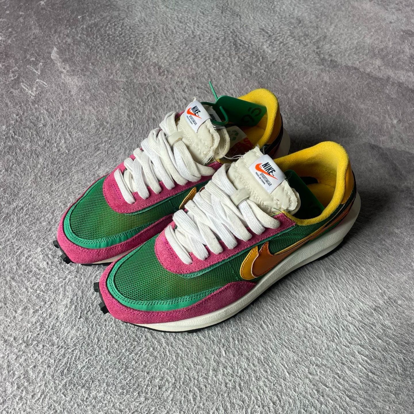 Nike Nike SACAI Lowtop Sneakers 42 Men Size US 9 / EU 42 - 1 Thumbnail
