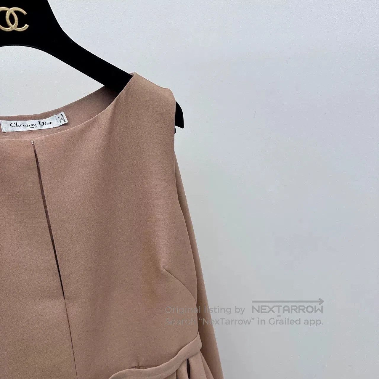 Other new dior cape skirt size 40. Size US M / EU 48-50 / 2 - 4 Thumbnail