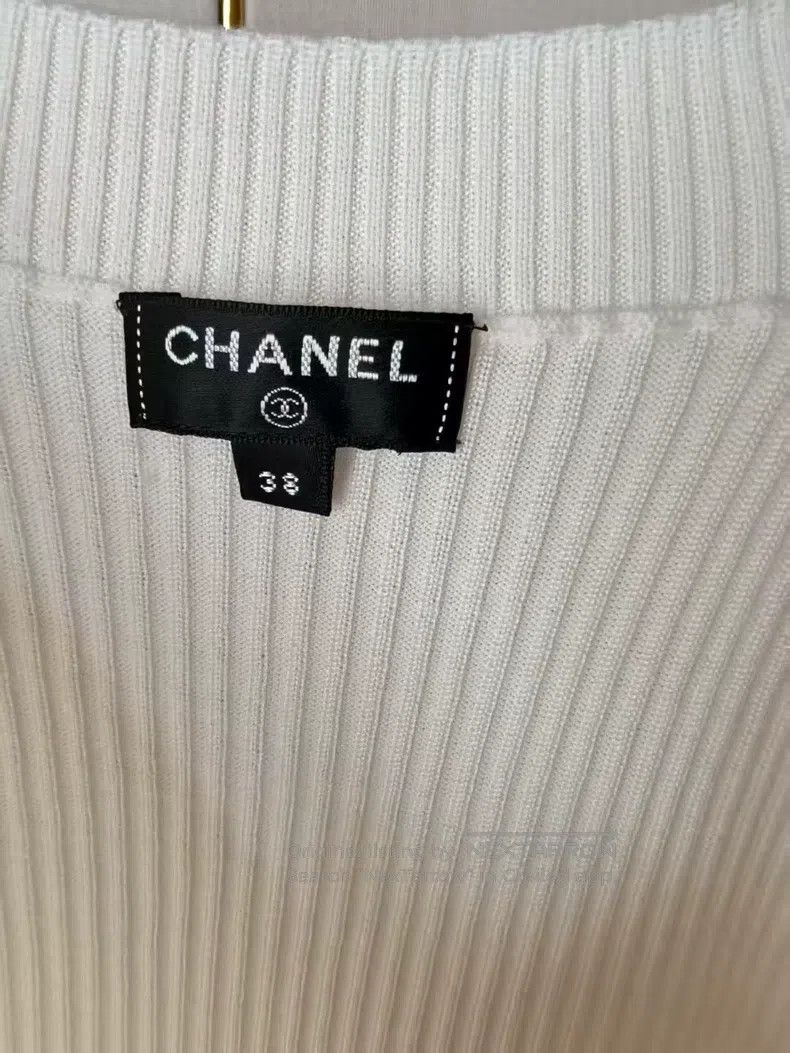 Chanel Chanel Short-sleeved sweater Size XS / US 0-2 / IT 36-38 - 3 Thumbnail