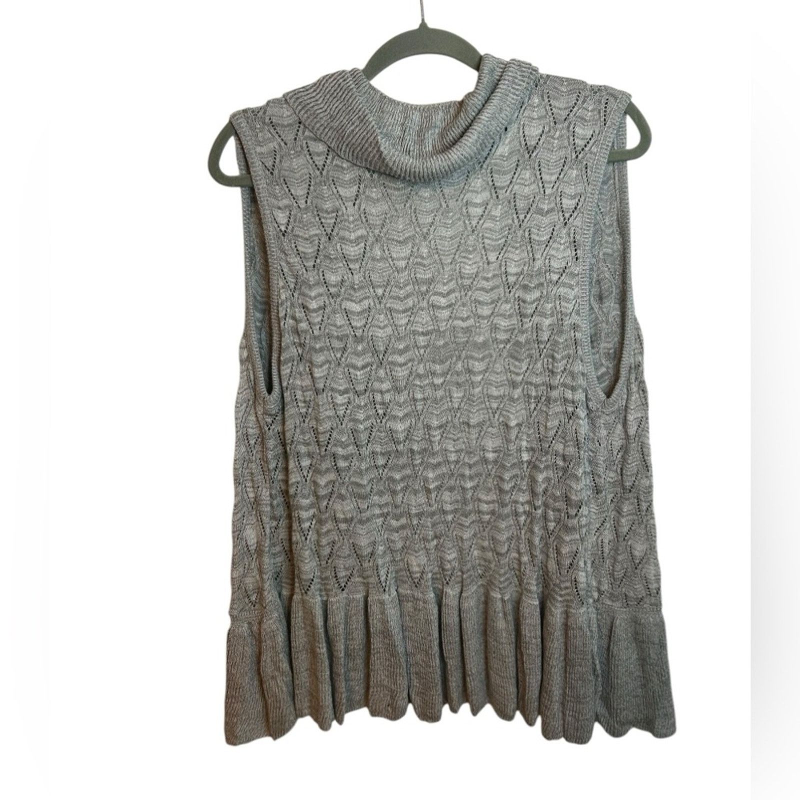 Other Dressbarn Gray Knit Ruffle Sweater Vest Size XL / US 12-14 / IT 48-50 - 2 Thumbnail