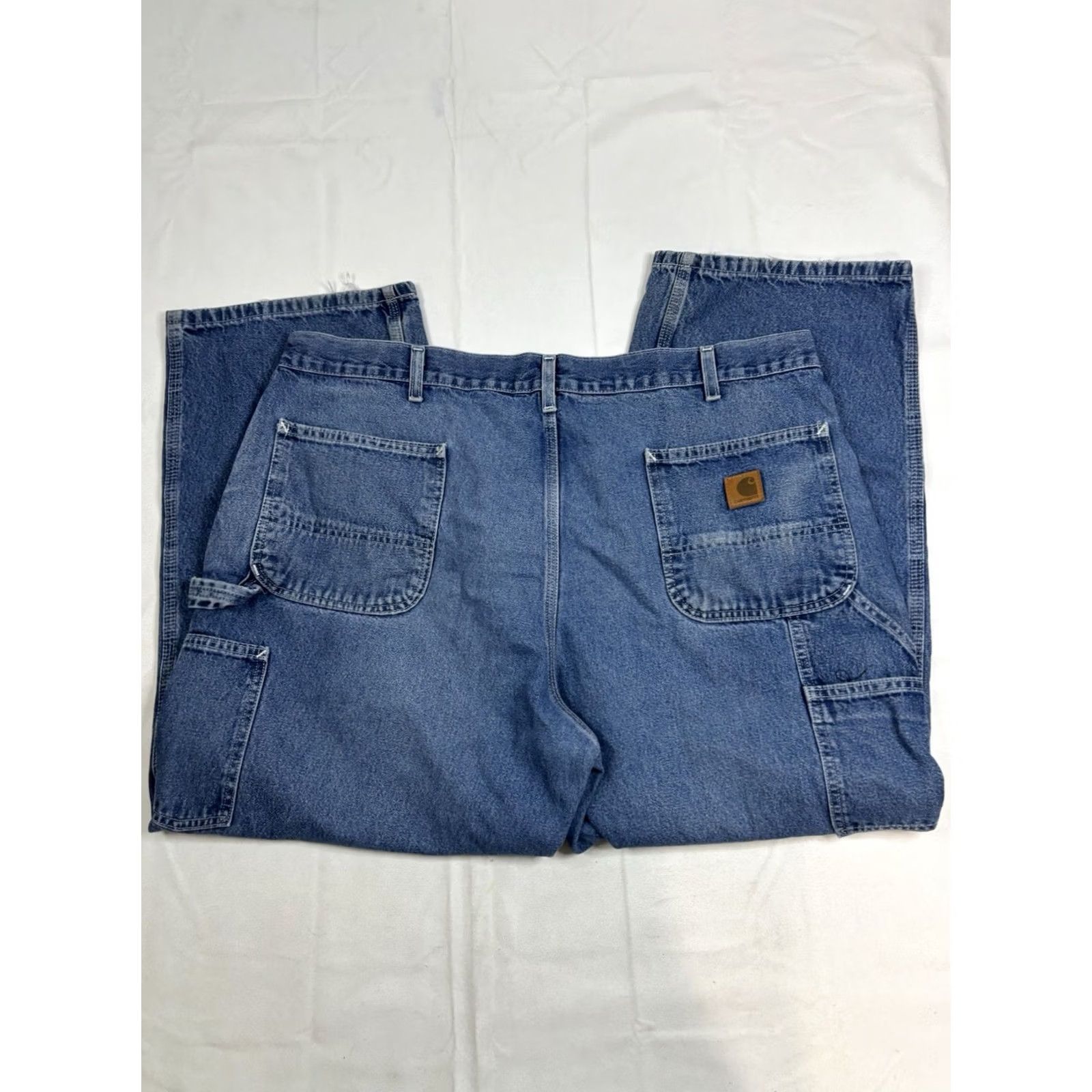 Carhartt Carhartt Jeans Loose Fit Carpenter 40x28 Blue Denim Utility Workwear Medium Wash Men Regular Jeans Denim Blue 40x28 Wide 5-Pocket USA Cowboy Vintage? Size US 40 / EU 56 - 7 Thumbnail