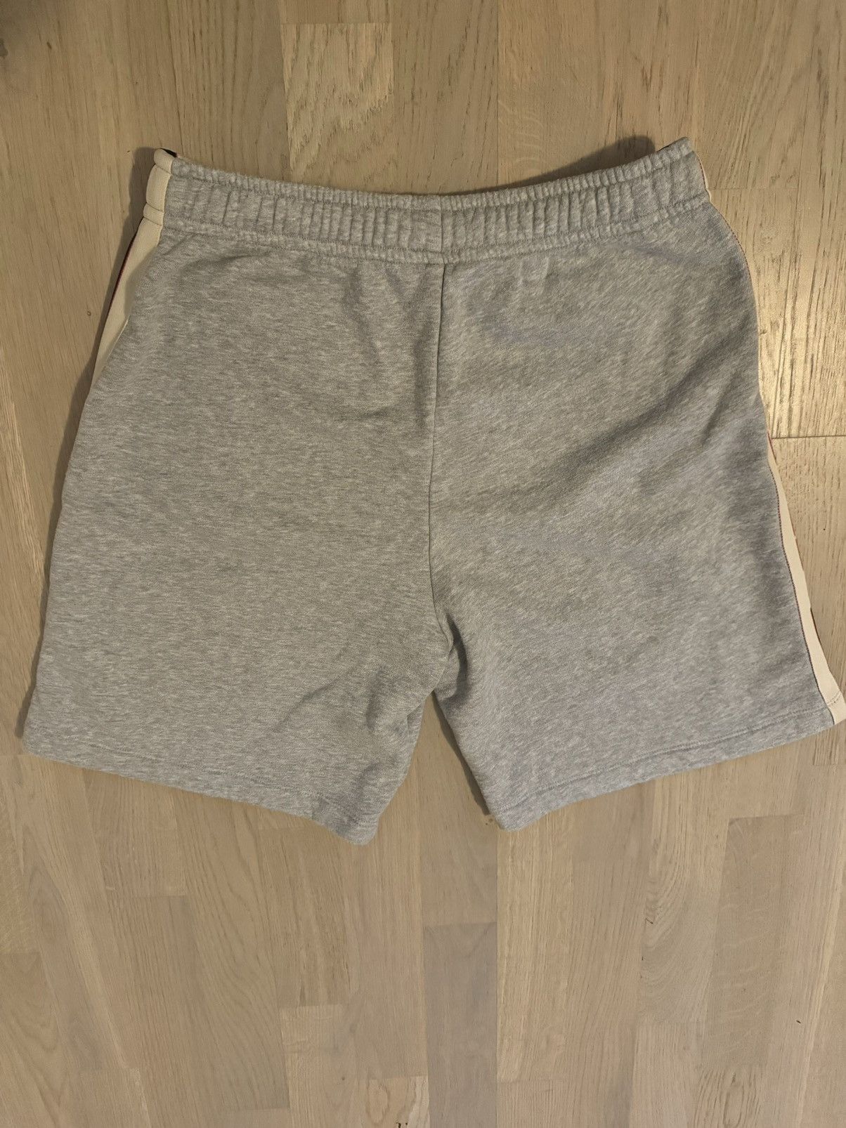 Gucci GUCCI SHORTS study REAL TAPE MEASUREMENTS IN PHOTOS Size US 31 - 9 Thumbnail