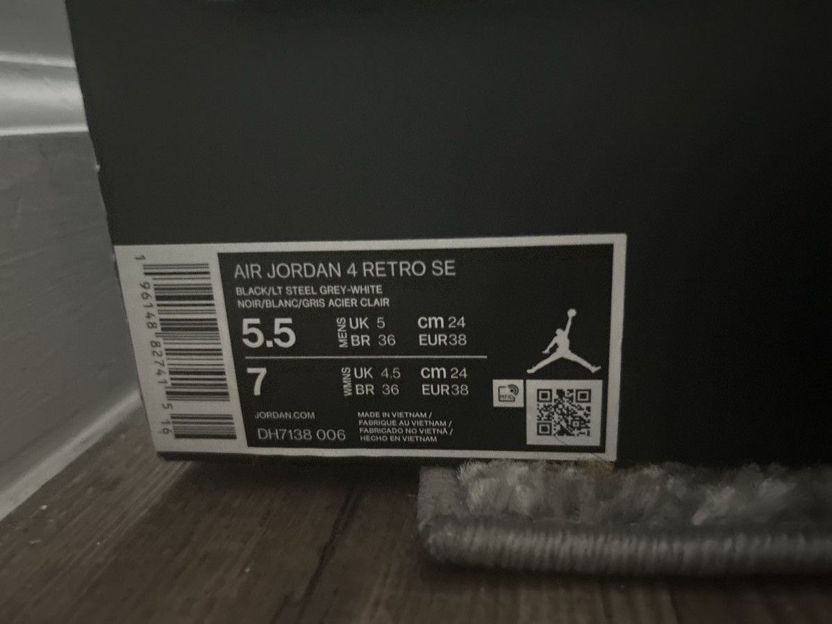 Jordan Brand AIR JORDAN 4 RETRO SE Size US 7 / IT 37 - 5 Thumbnail