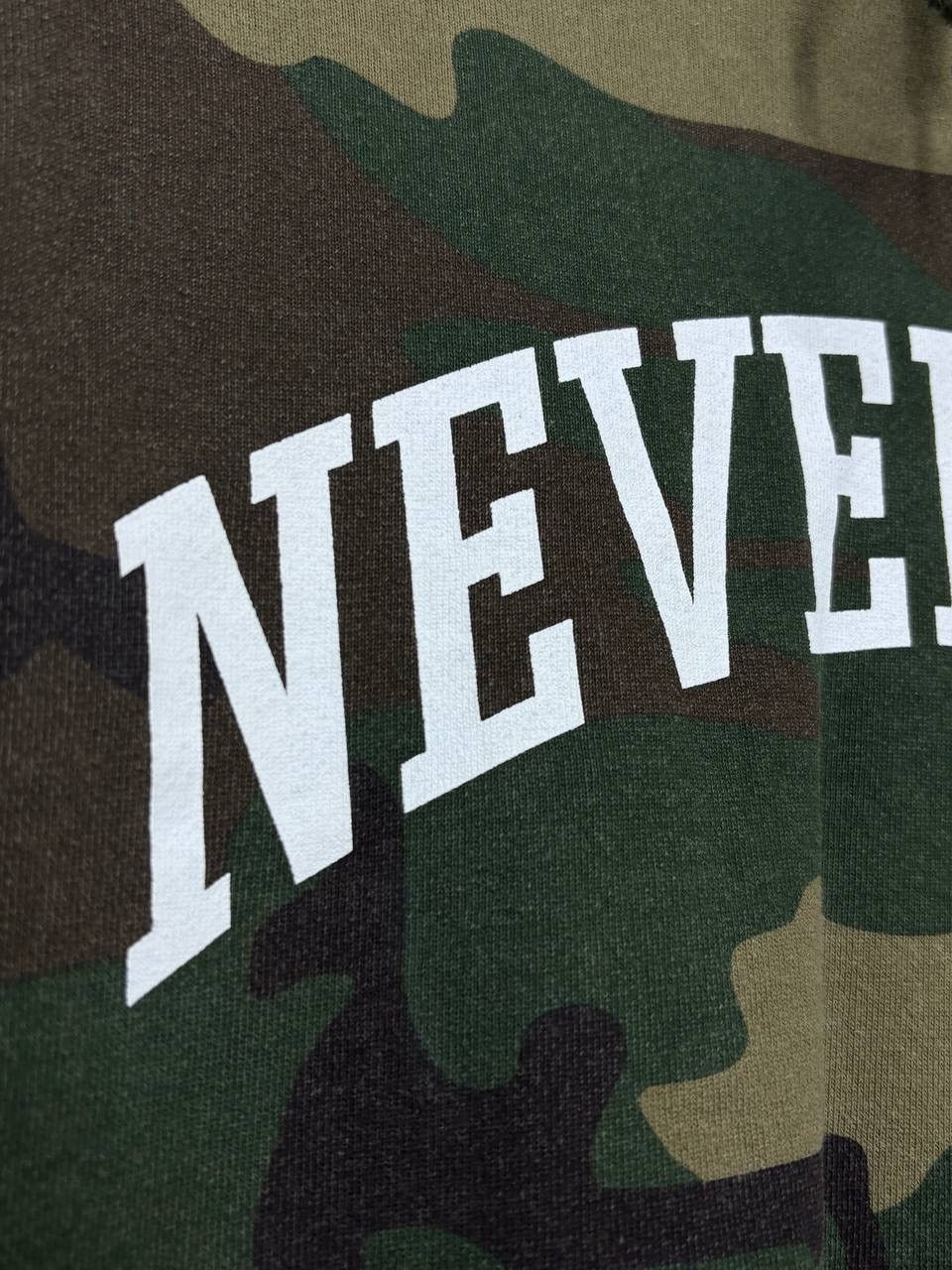 thisisneverthat Thisisneverthat hoodie camouflage army vibes Size US M / EU 48-50 / 2 - 5 Thumbnail