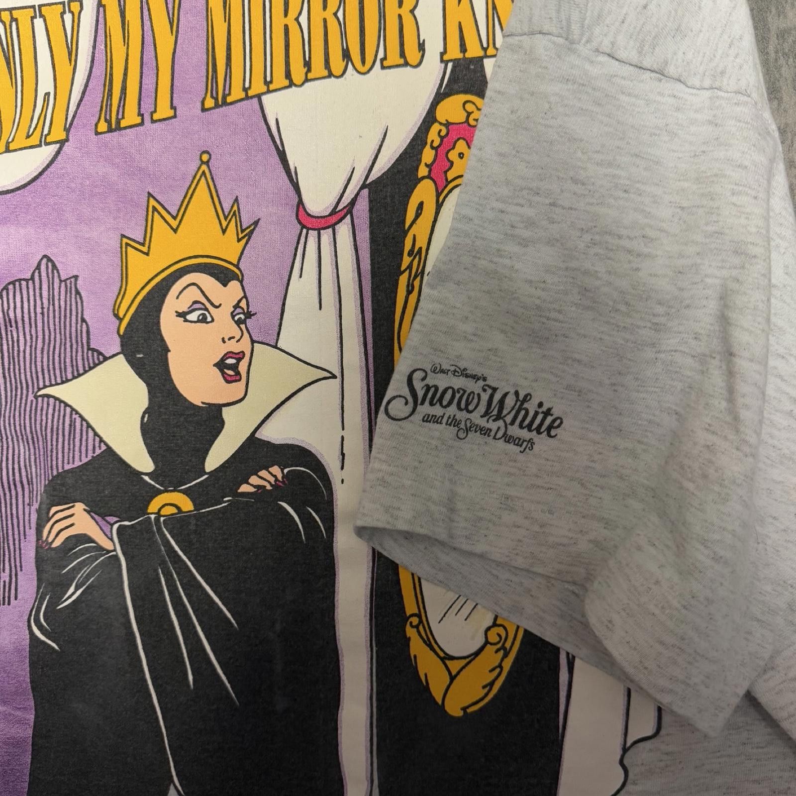 Fruit Of The Loom 90s Evil Queen Snow White Only The Mirror Knows -- XL -- Size US XL / EU 56 / 4 - 3 Thumbnail