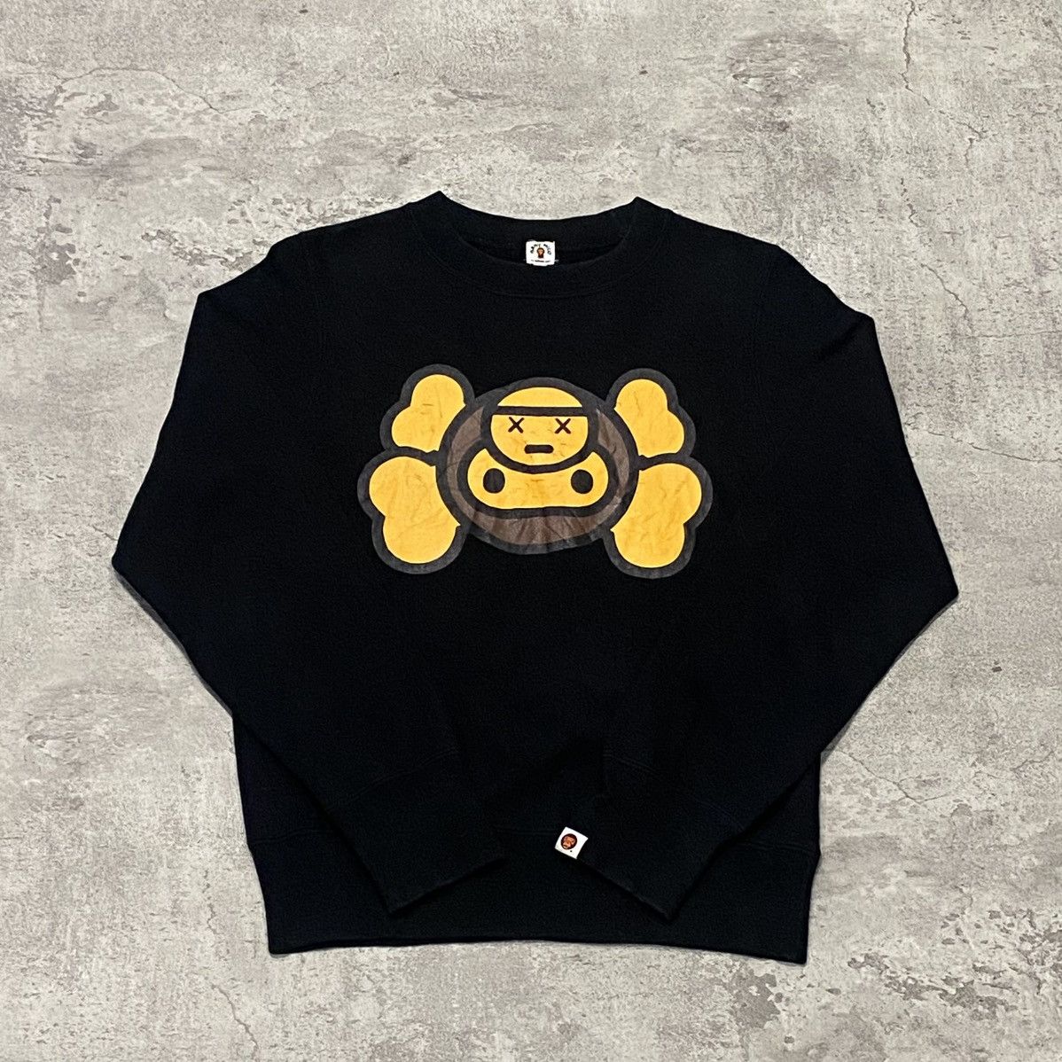 Bape × Kaws Bape Baby Milo X Kaws Crewneck Size S / US 4 / IT 40 - 1 Thumbnail