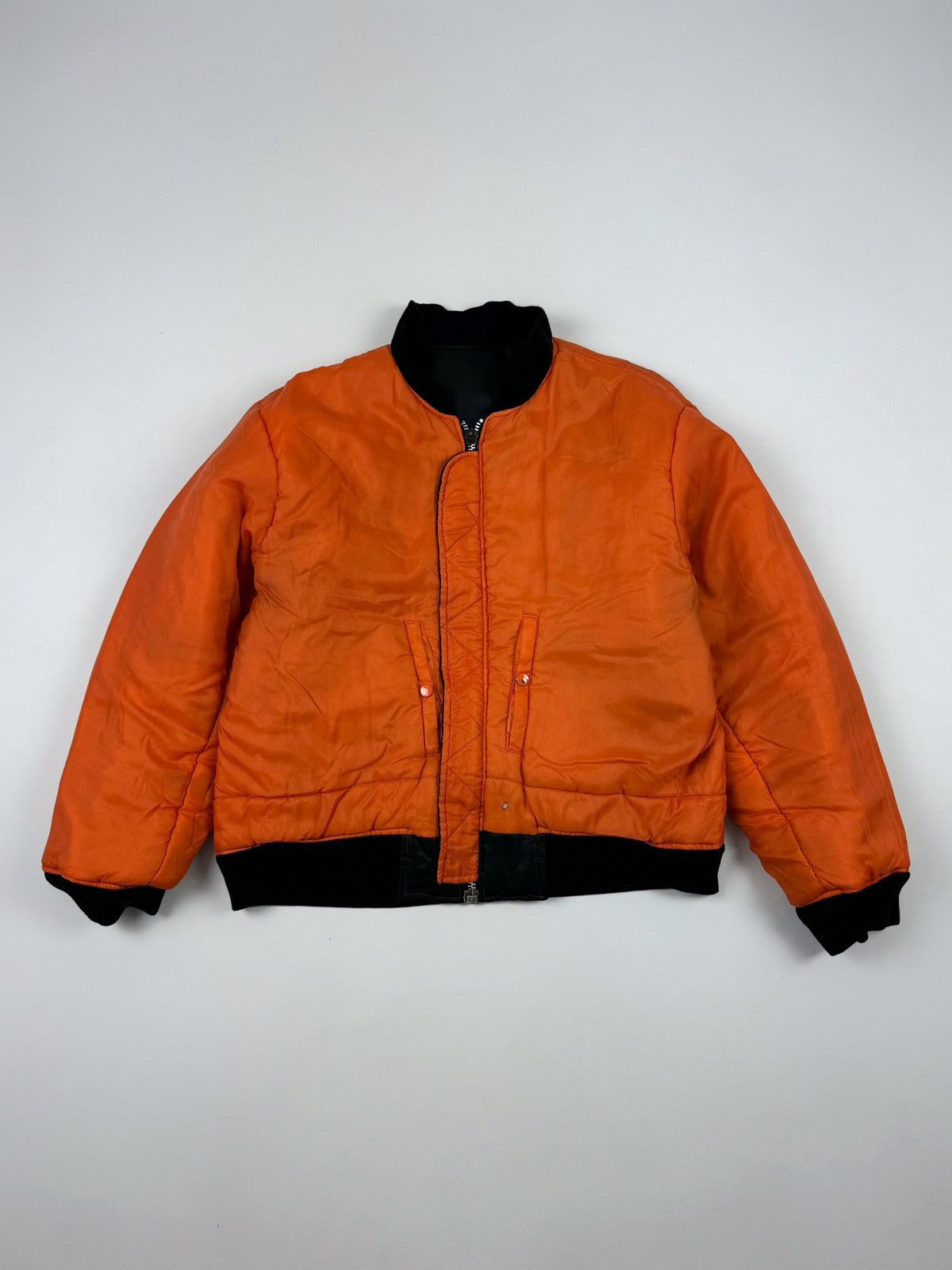 Vintage Vintage Reversible Distressed MA-1 Black Bomber Jacket Size US L / EU 52-54 / 3 - 18 Thumbnail